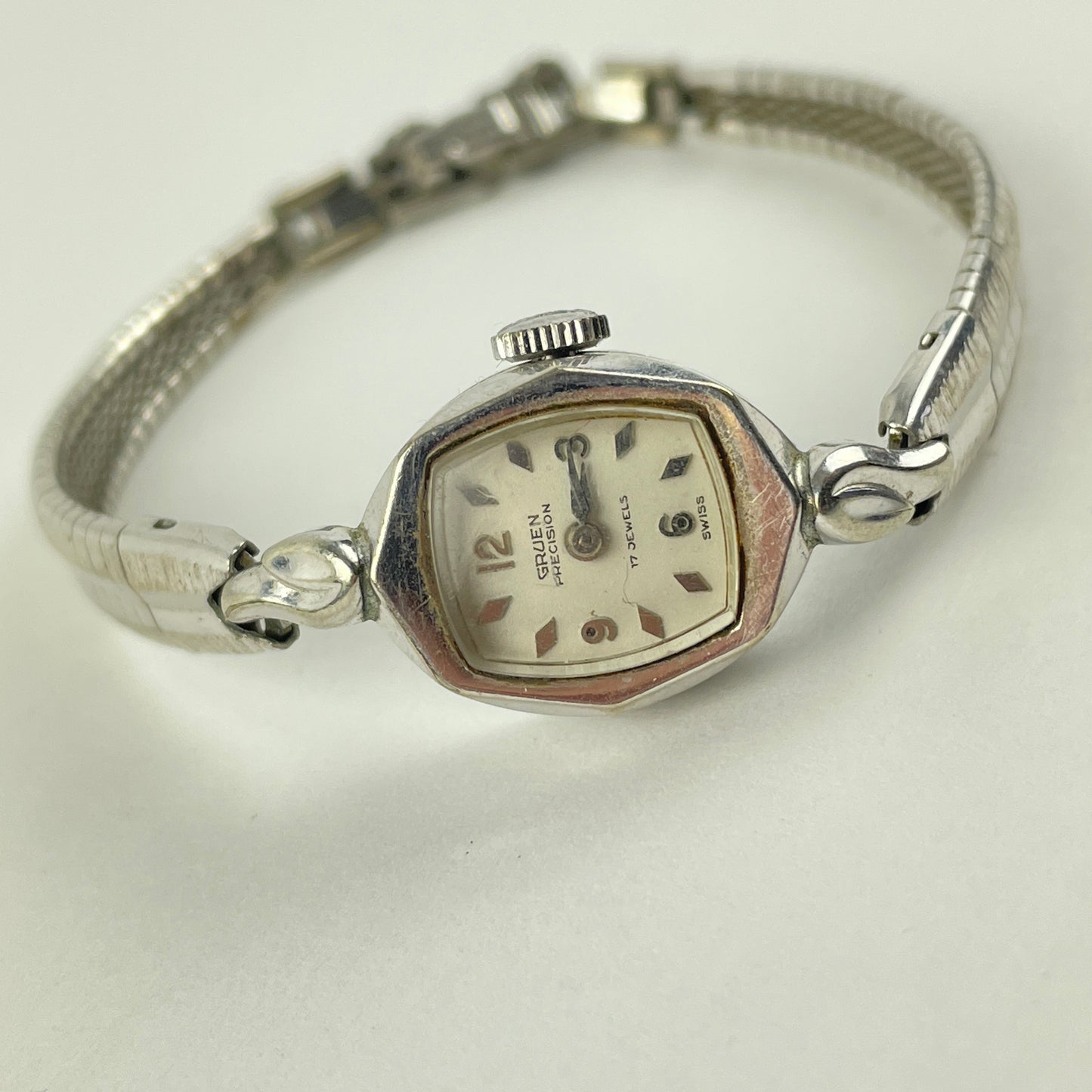 Lot 58- Gruen Ladies Wristwatch Set w/ Box