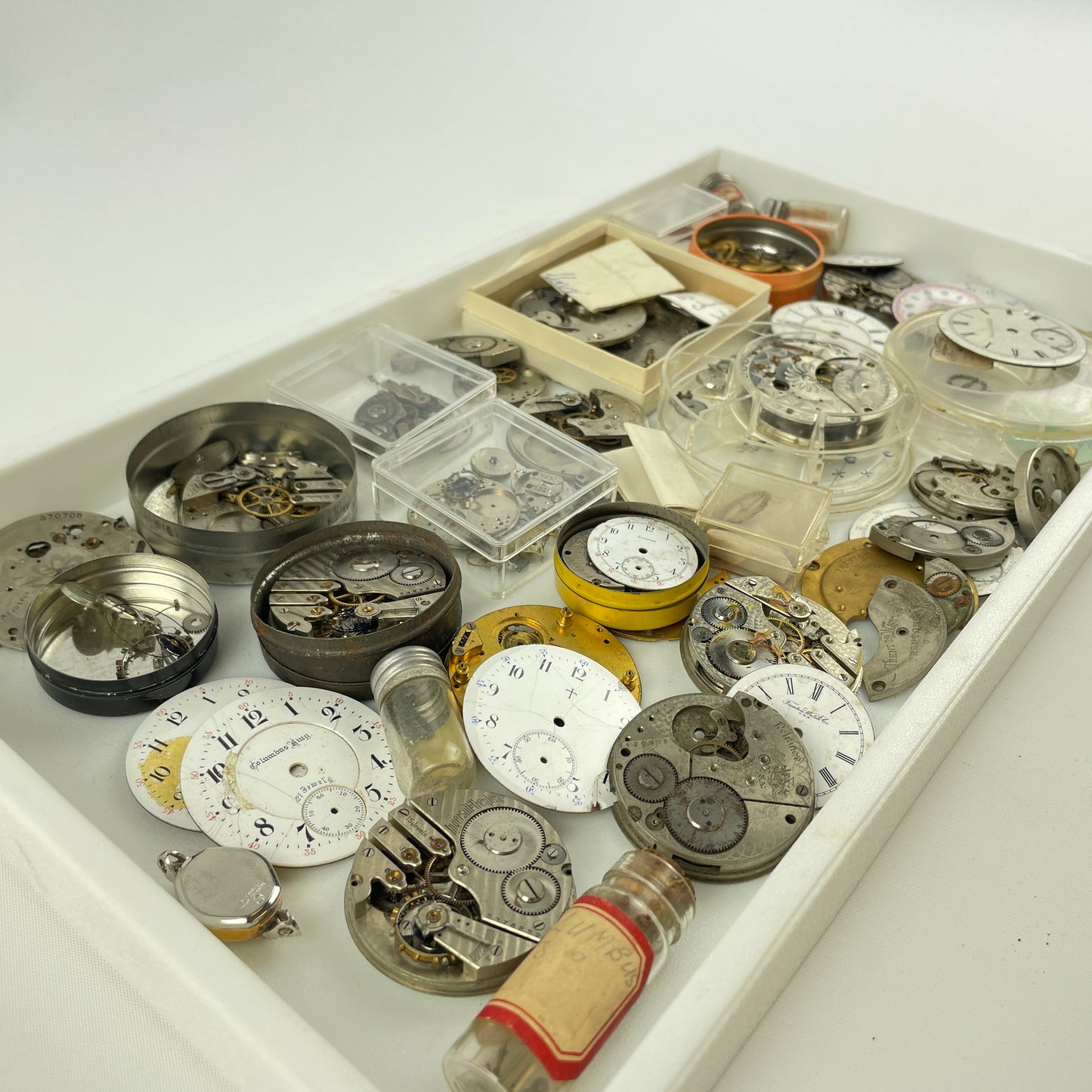 Lot 52- American Pocket Watch Tray