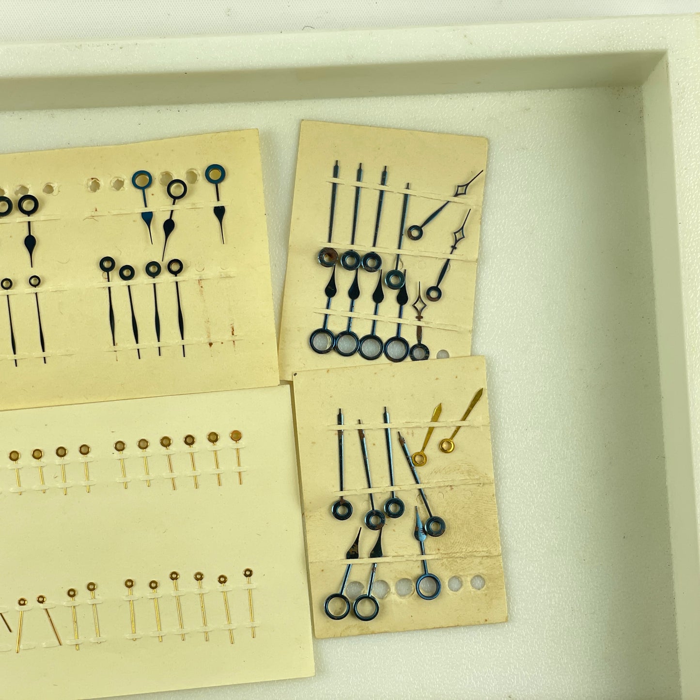 Lot 71- Pocket & Wristwatch Hand Assortment