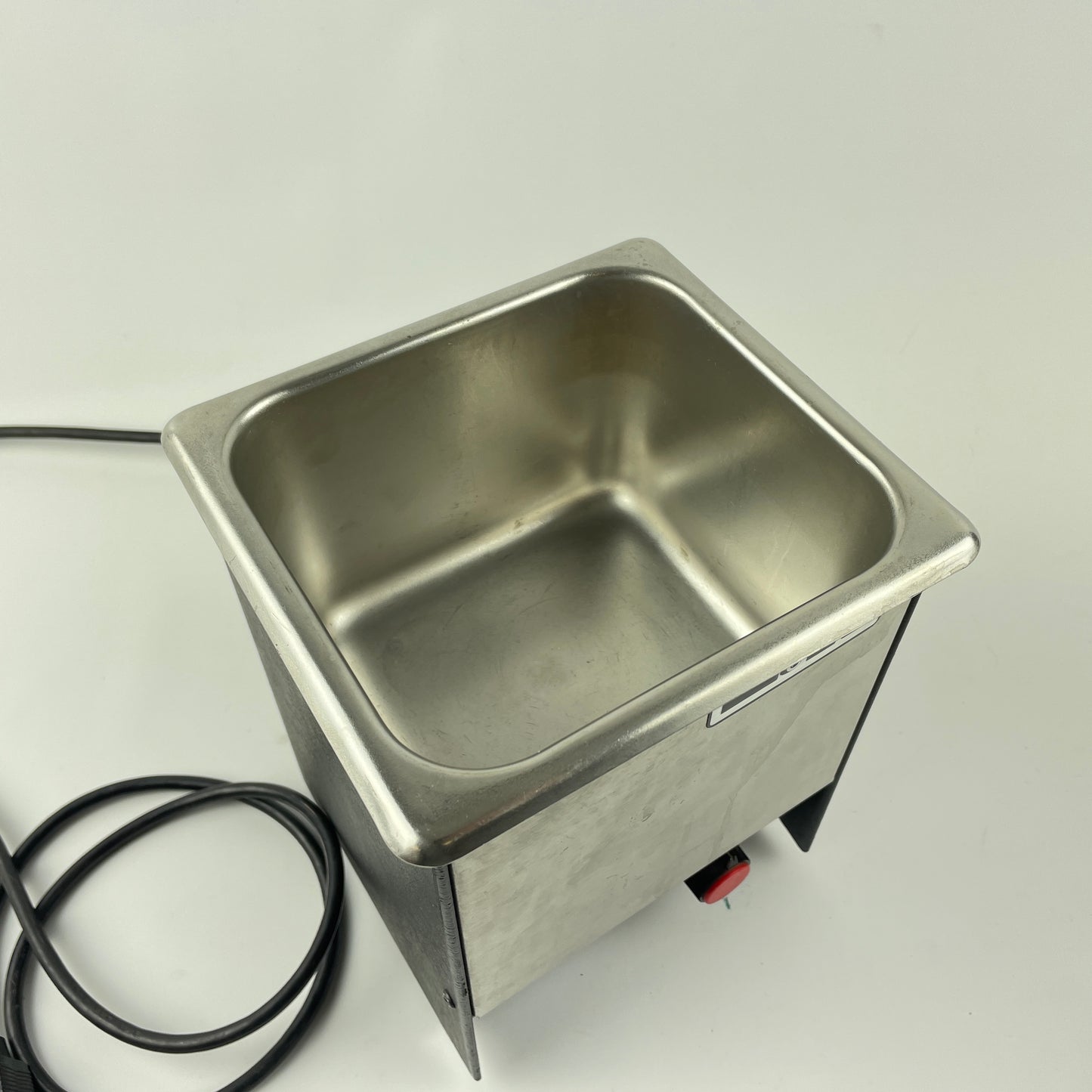 Lot 73- L & R T9 Ultrasonic Cleaner