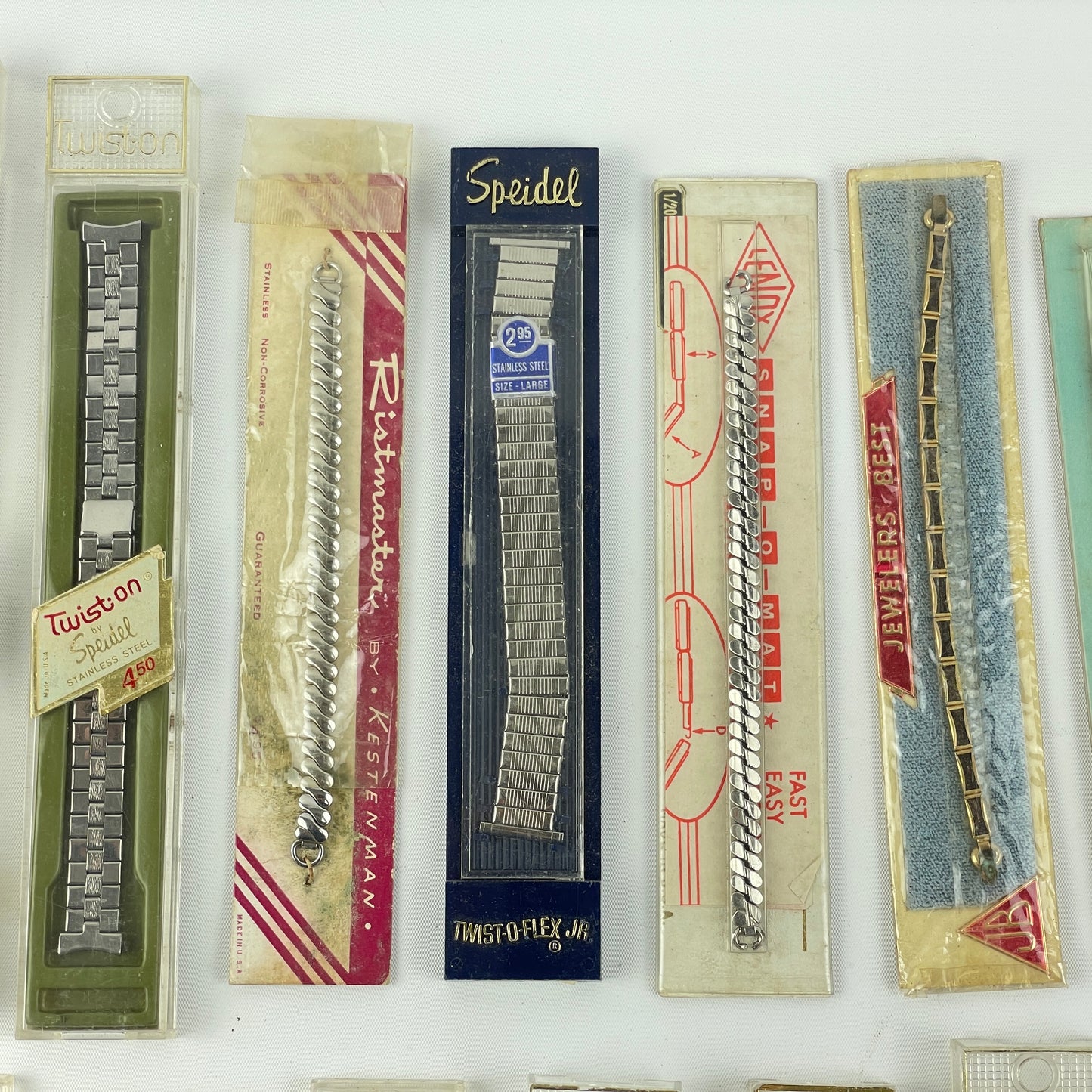 Lot 92- Men’s and Ladies Wristwatch Bands (27)