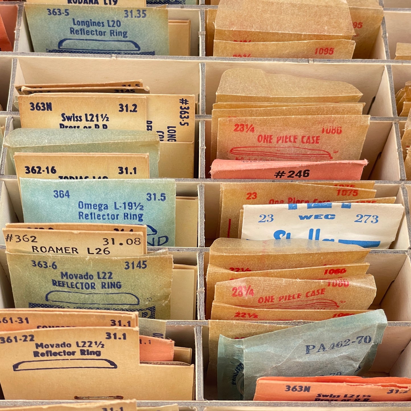 Lot 101- Watchmakers Assortment of Crystals