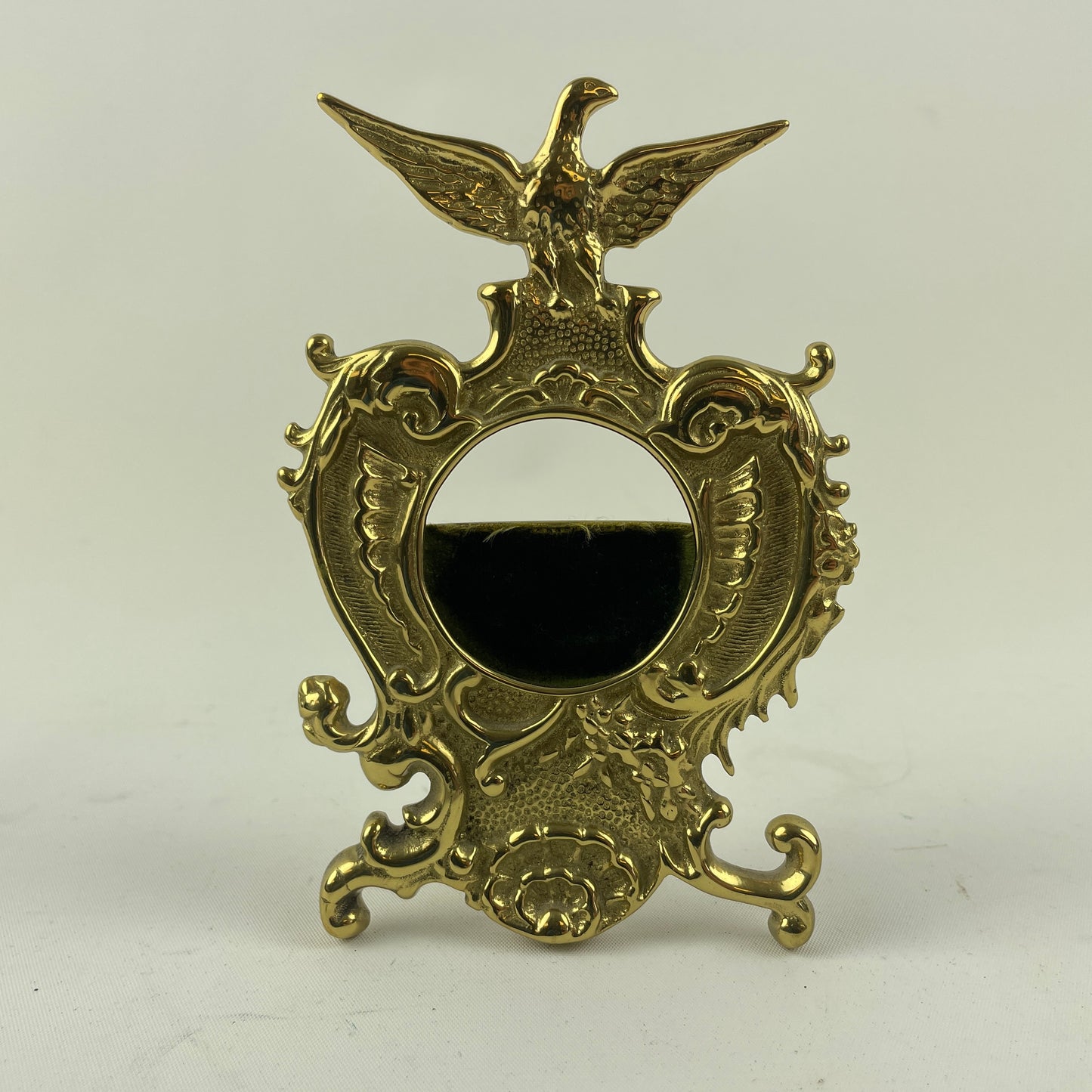 Mar Lot 47- Brass Hutch for 12 & 16 Size Pocket Watches