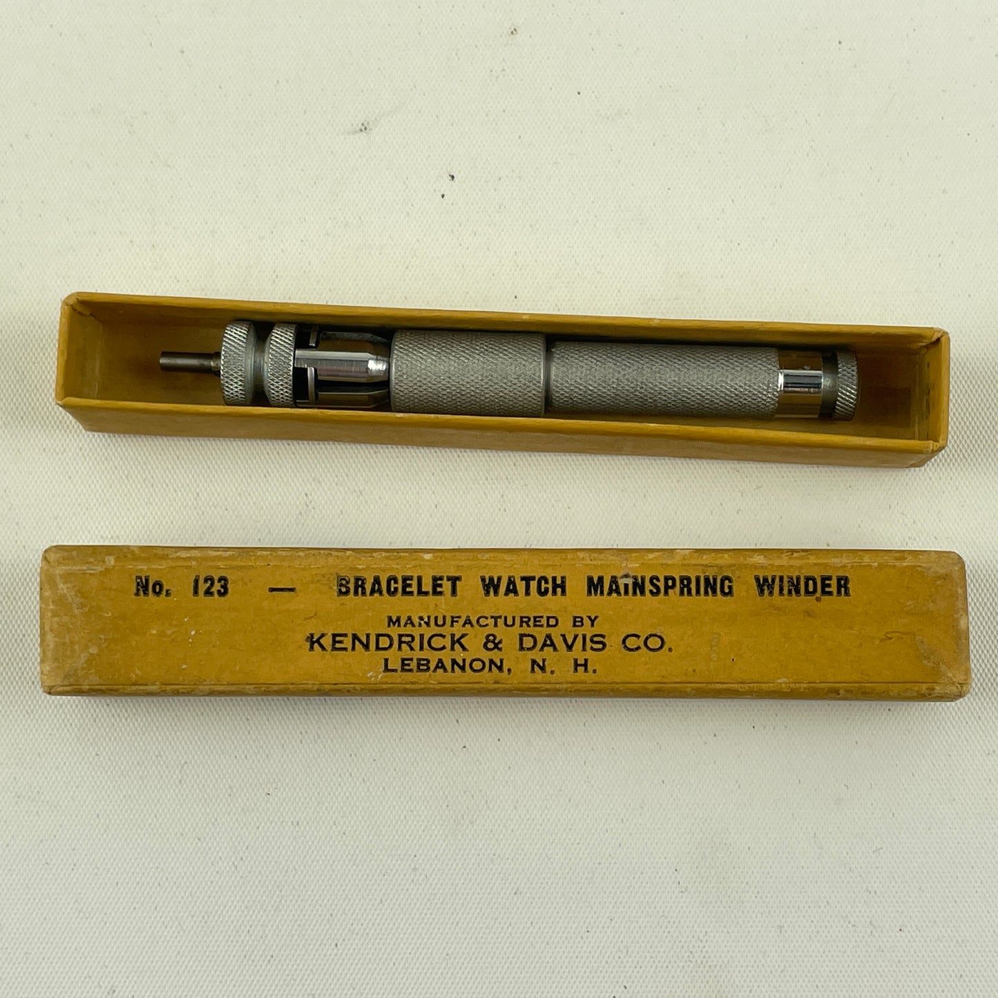 Mar Lot 43- Kendrick & Davis No. 123 Mainspring Winder