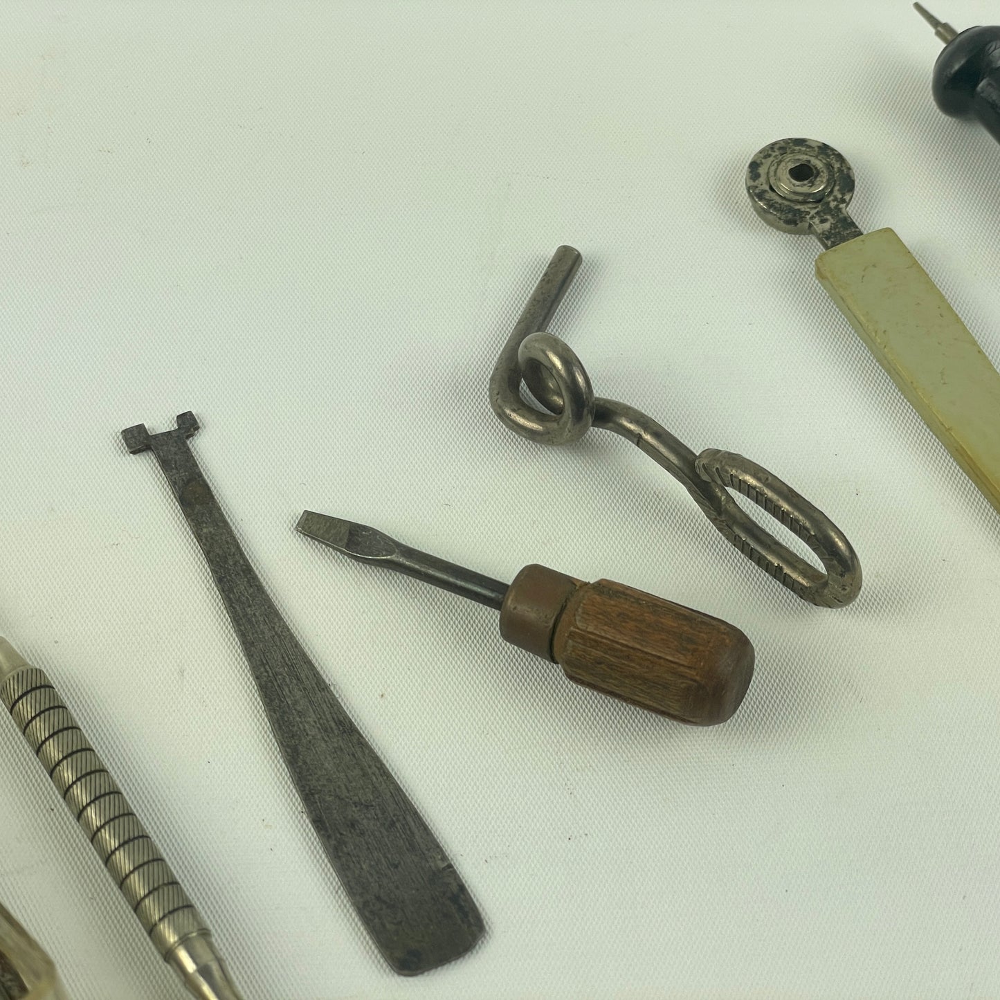 Mar Lot 98- Watchmaker’s Benchtop Tools