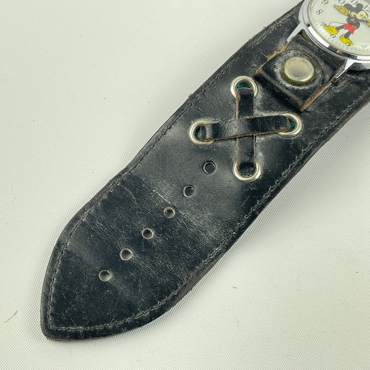 Lot 27- Men’s Mickey Mouse Watch w/ Leather Strap