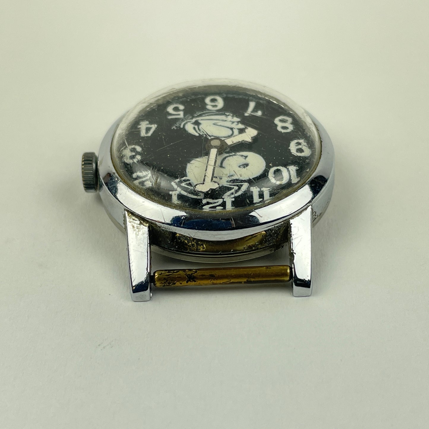 Lot 115- United Features Vintage Mechanical “SNOOPY” Wristwatch