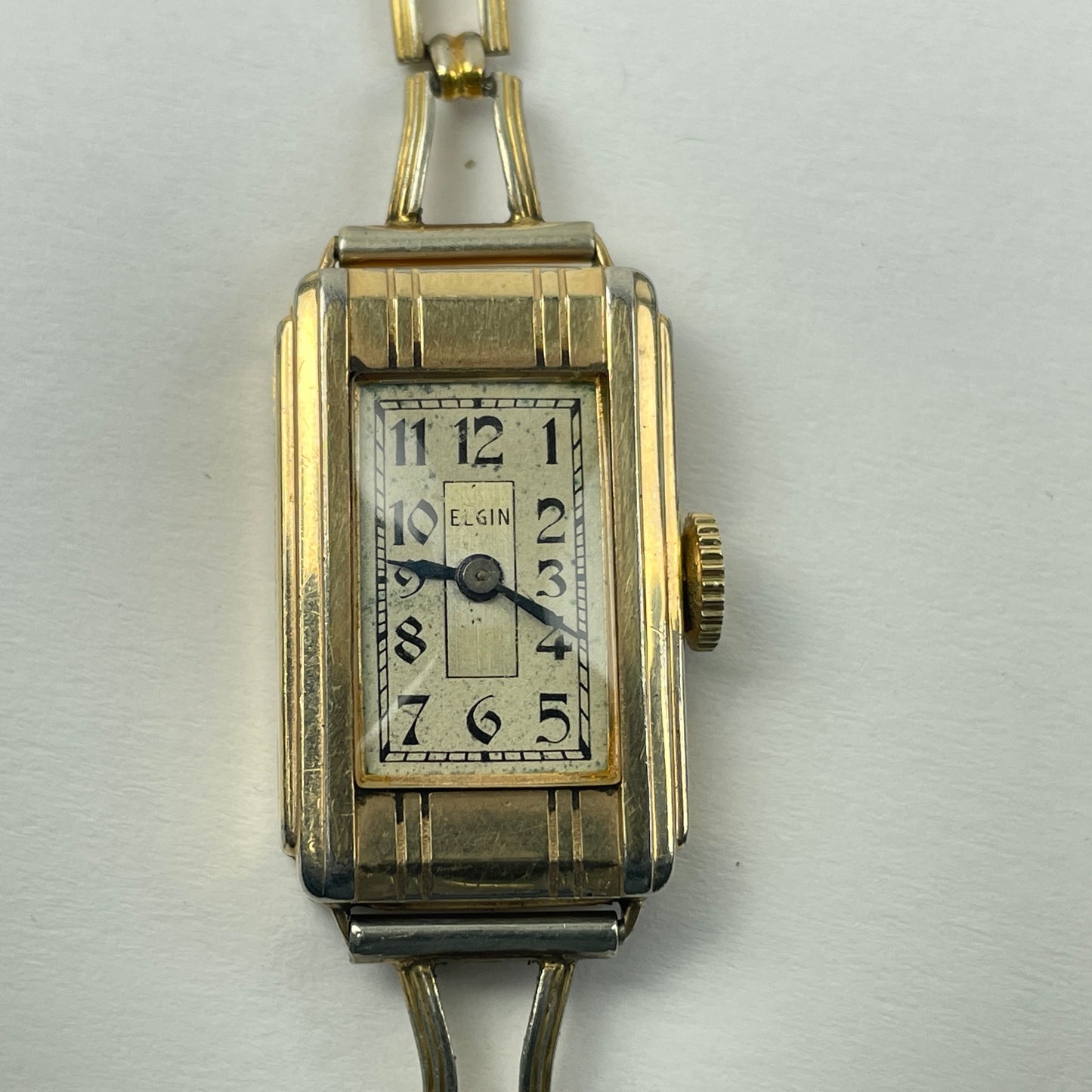 Lot 120- Girard Perragaux, Elgin, Bulova & Wittnauer Vintage Ladies Mechanical Wristwatches