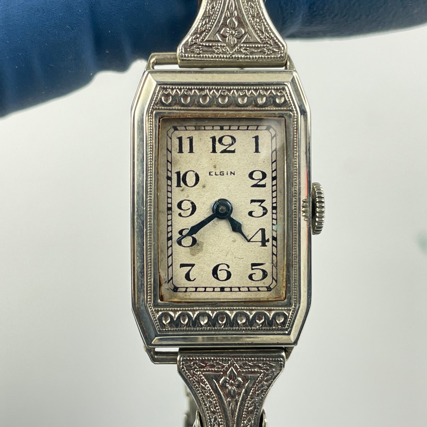 Lot 120- Girard Perragaux, Elgin, Bulova & Wittnauer Vintage Ladies Mechanical Wristwatches