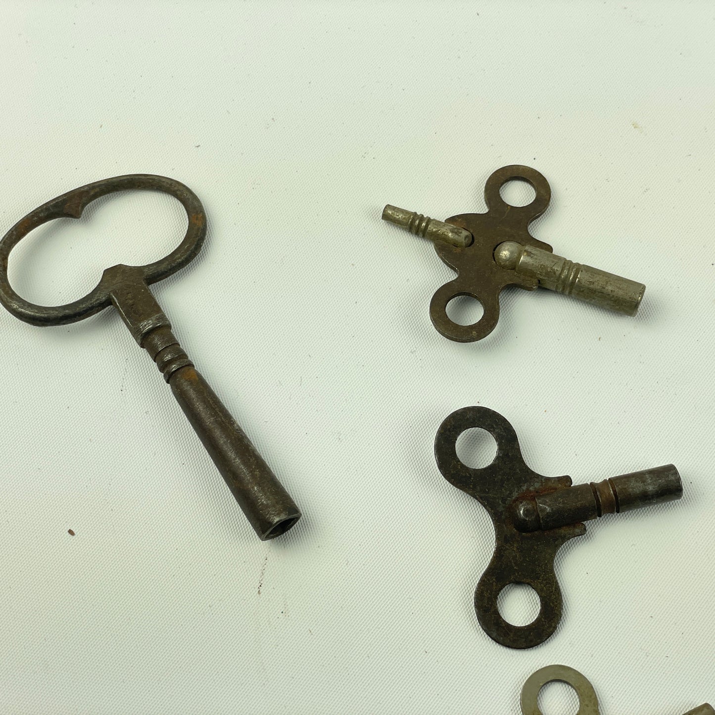 Lot 117- Large Selection of Twelve Clock Keys