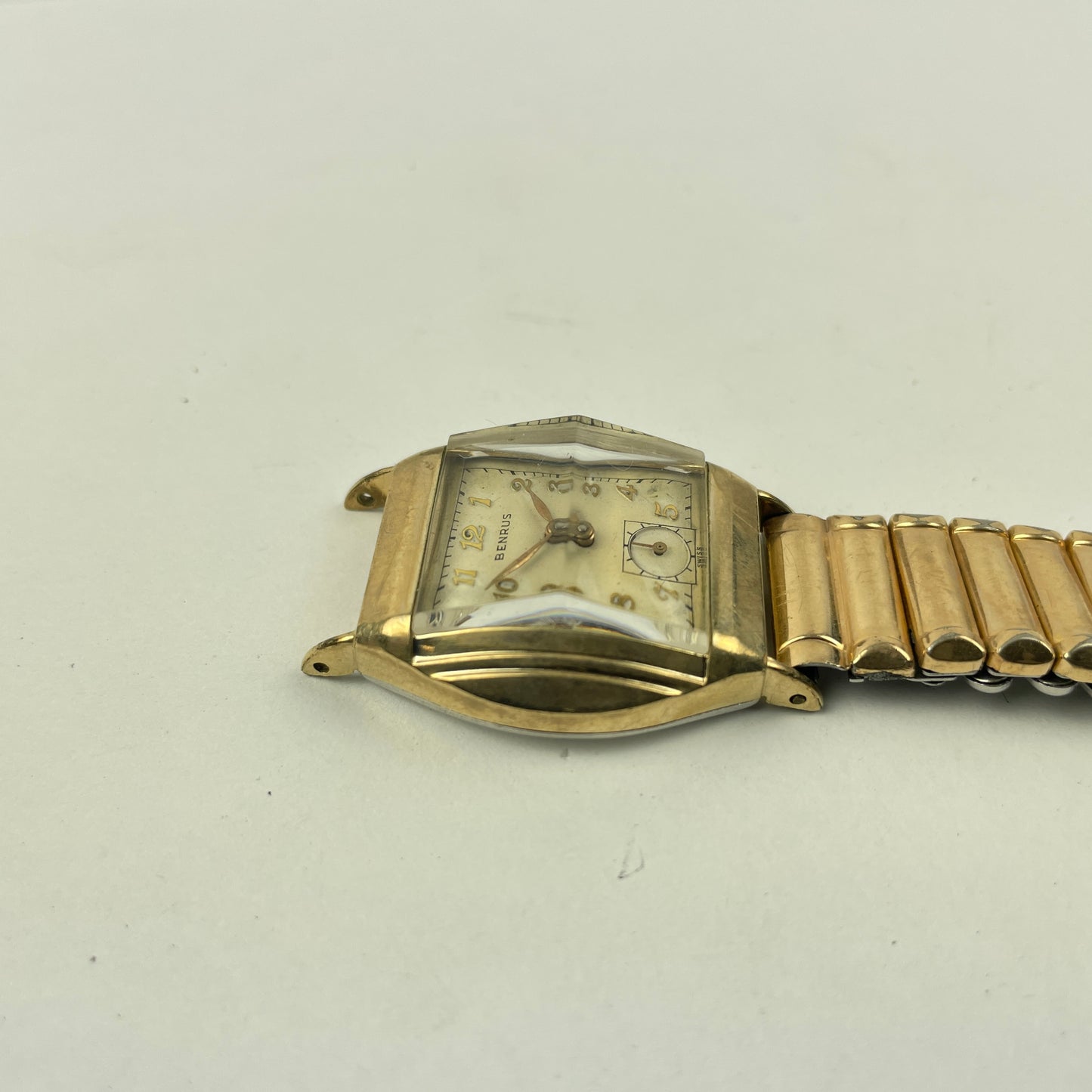 Lot 85- Benrus Men’s 17 Jewel Vintage Mechanical Wristwatch