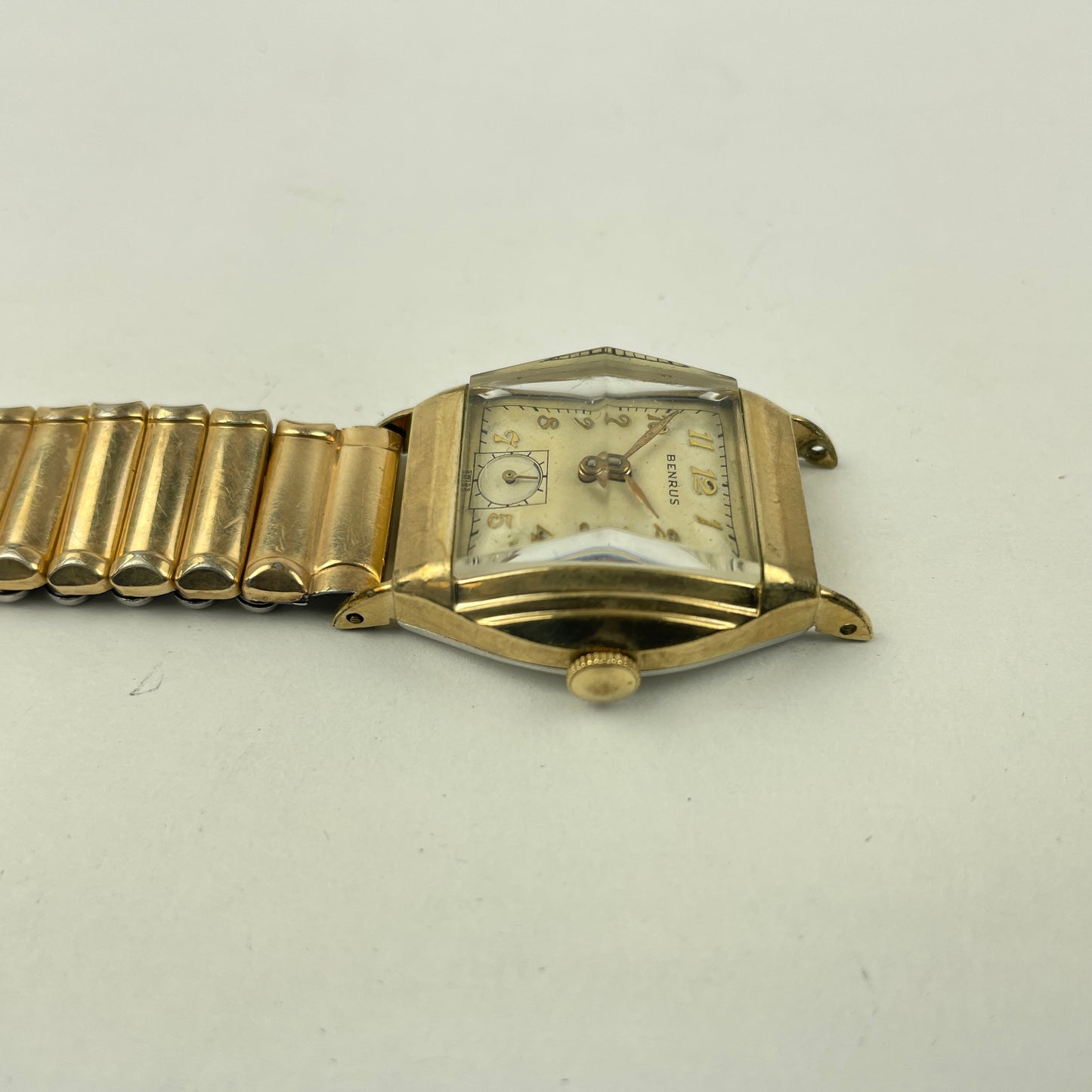 Lot 85- Benrus Men’s 17 Jewel Vintage Mechanical Wristwatch