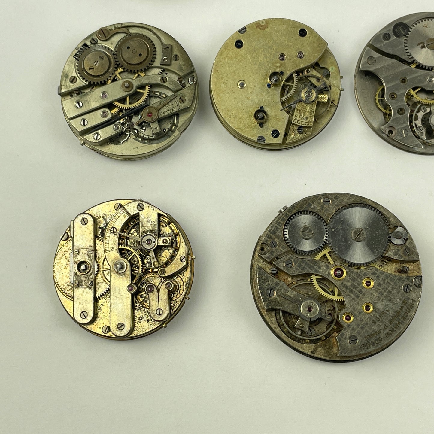 Apr Lot 100- Swiss & American Nickel & Gilt Pocket Watch Movements