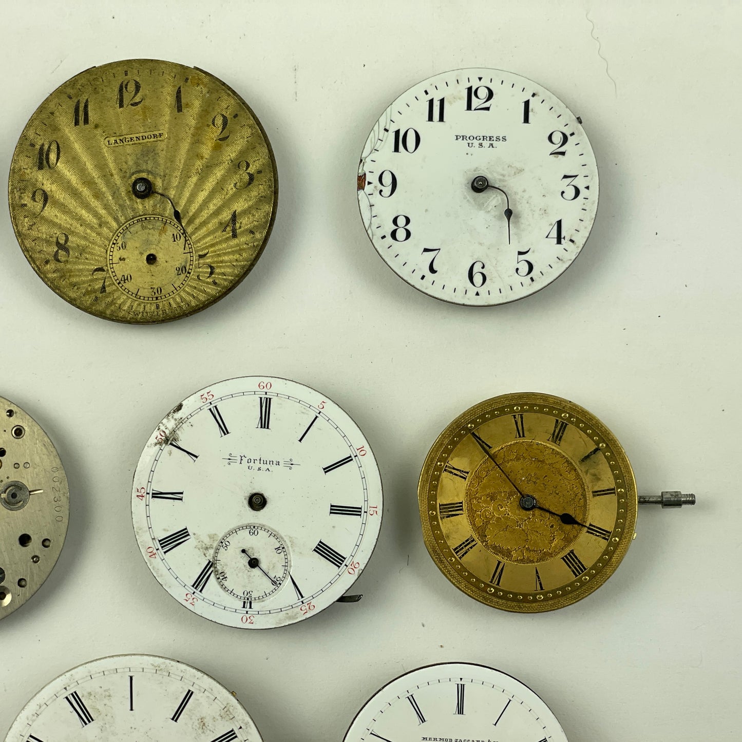 Apr Lot 100- Swiss & American Nickel & Gilt Pocket Watch Movements