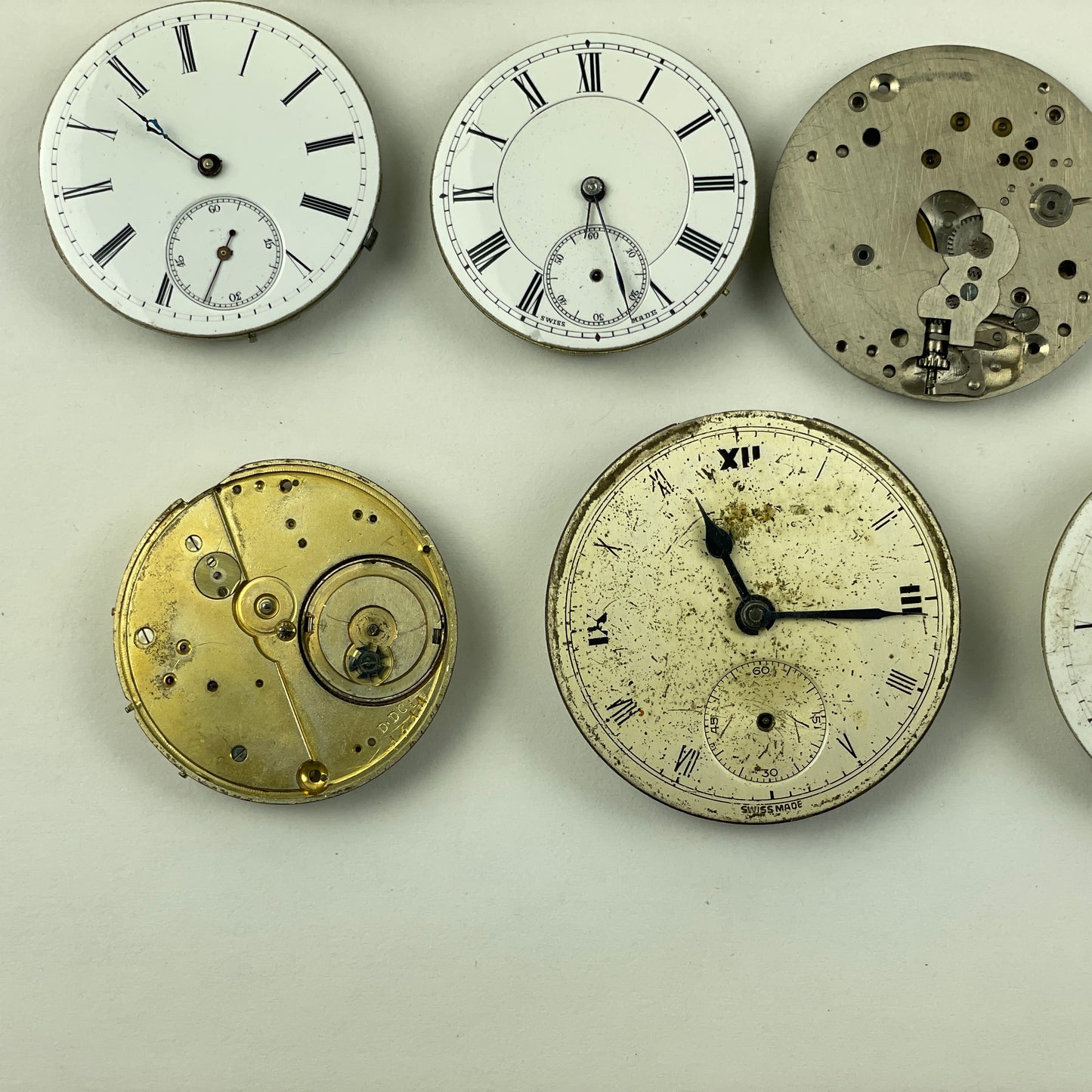 Apr Lot 100- Swiss & American Nickel & Gilt Pocket Watch Movements
