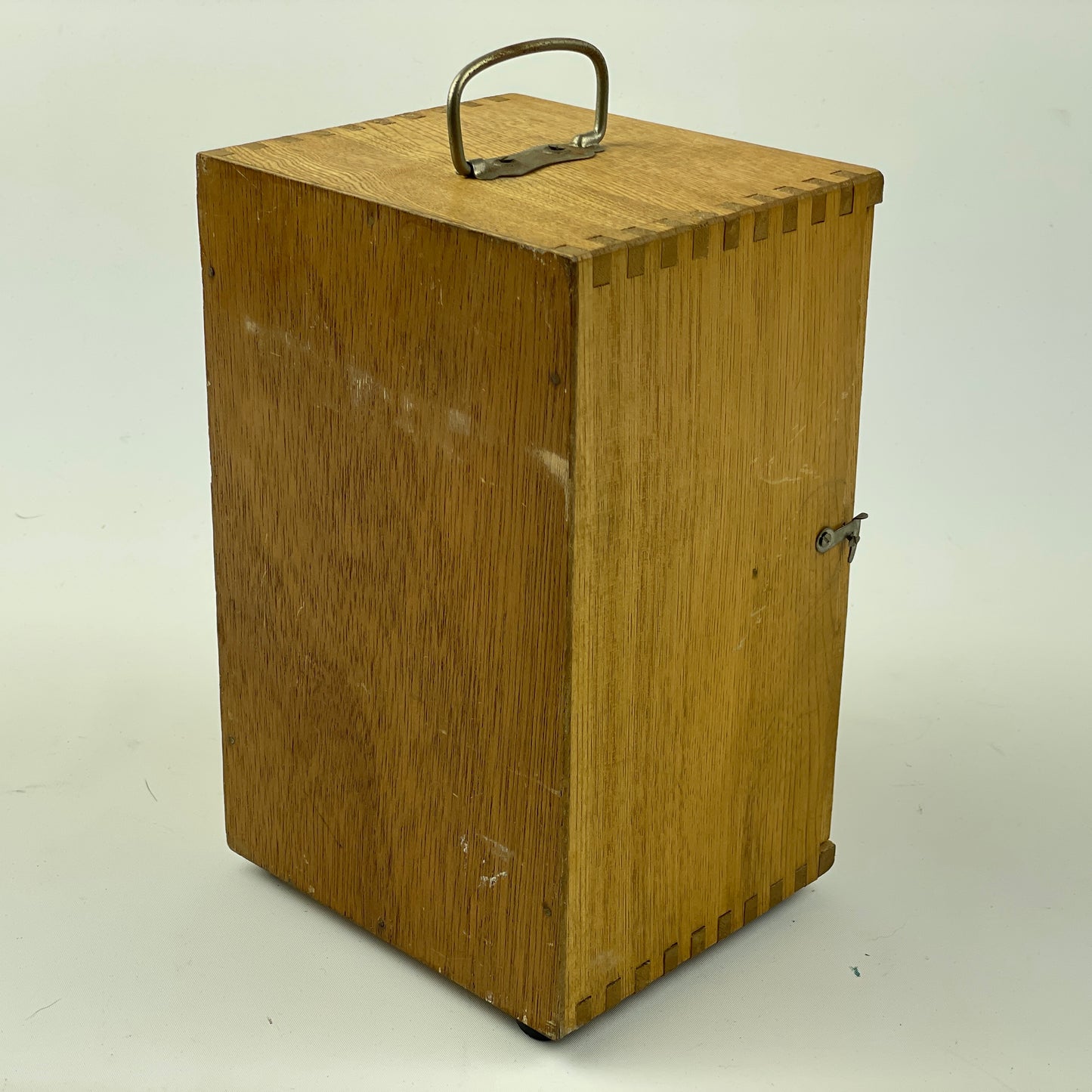 Apr Lot 40- Watchmaker’s Lafayette 50X Microscope