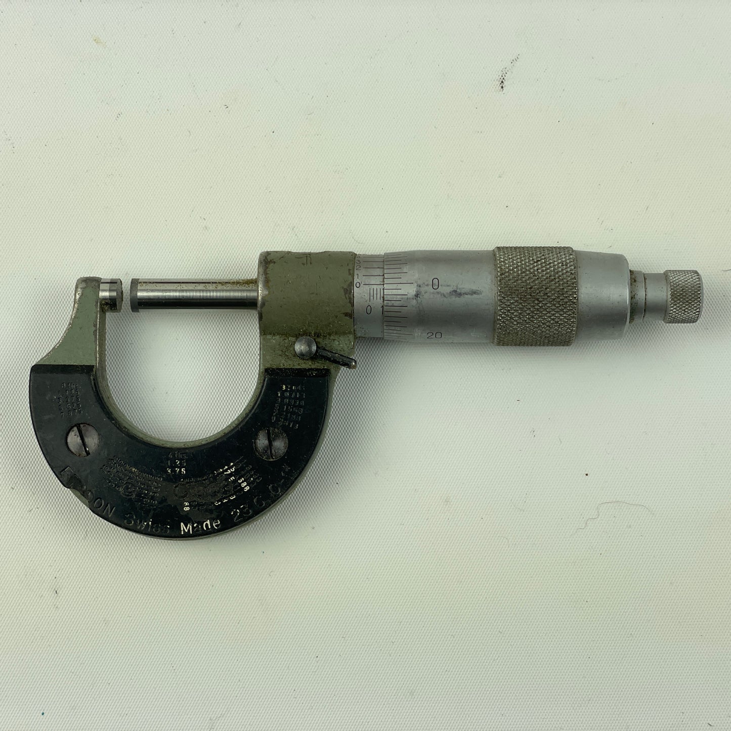 Apr Lot 47- Watchmaker’s Boxed Micrometer & 0.001 Handheld Calipers