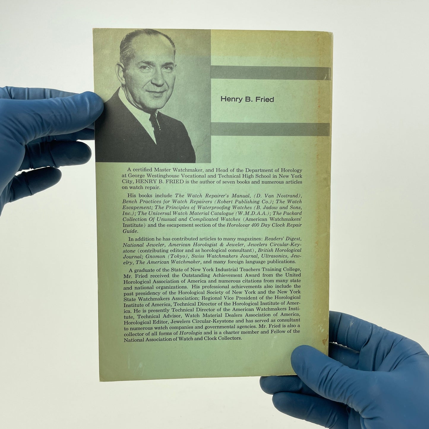 Apr Lot 102- The Electric Watch Repair Manual
