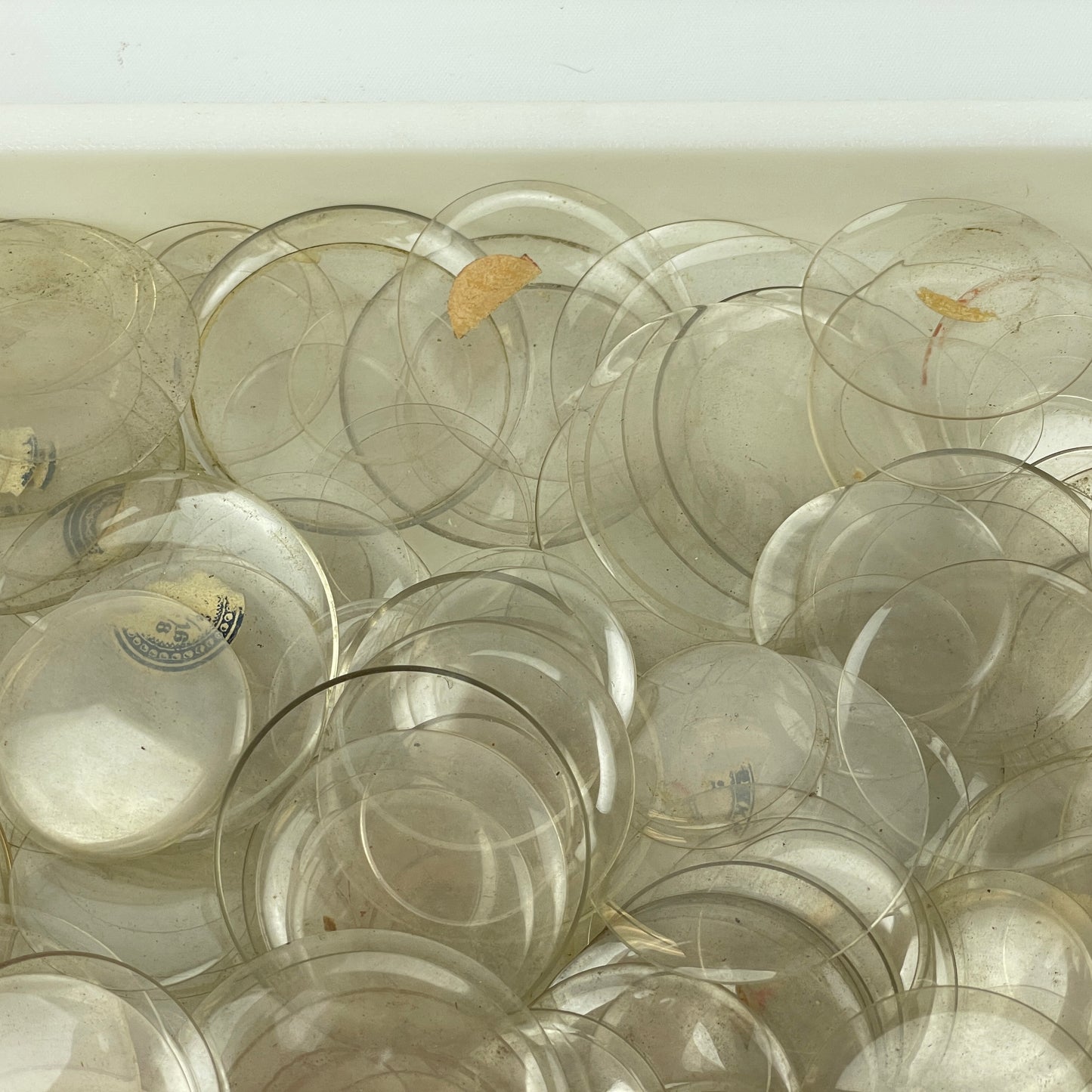 Apr Lot 29- Watchmaker’s Large Assortment of 500 Lapel & Pocket Watch Glass Crystals
