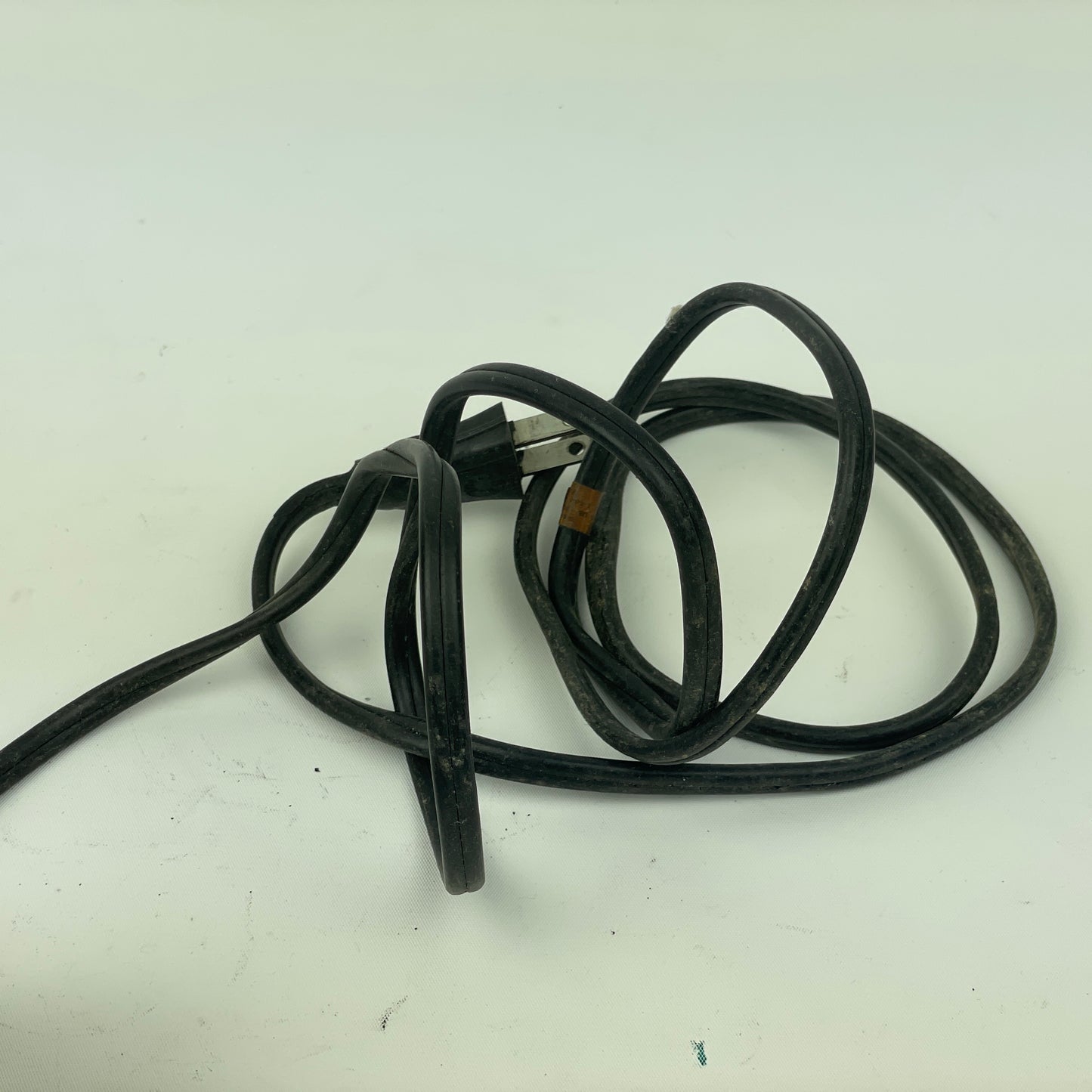 Lot 5- Watchmaker’s L & R Demagnetizer