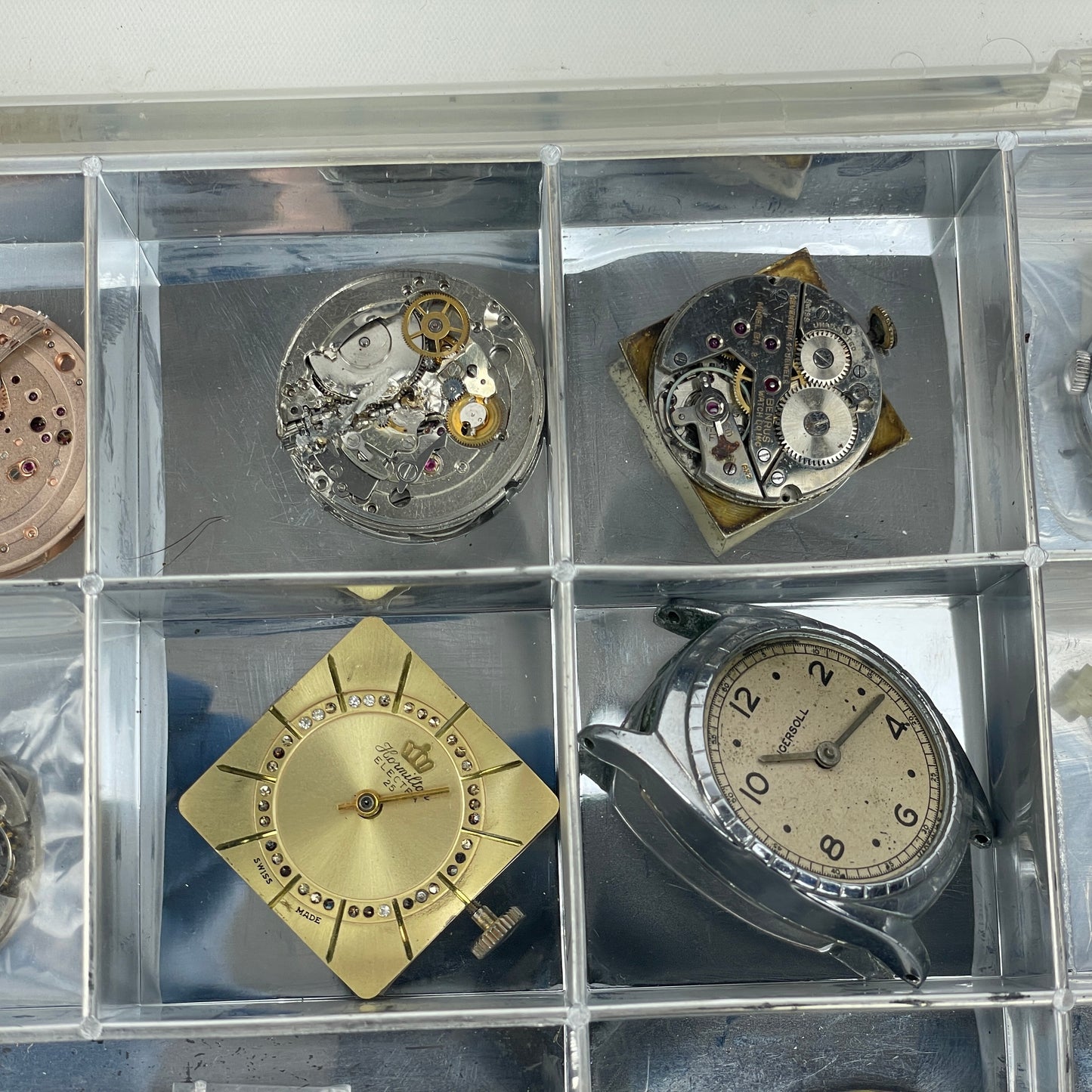 Lot 102- Swiss Assortment of Wristwatch Movements