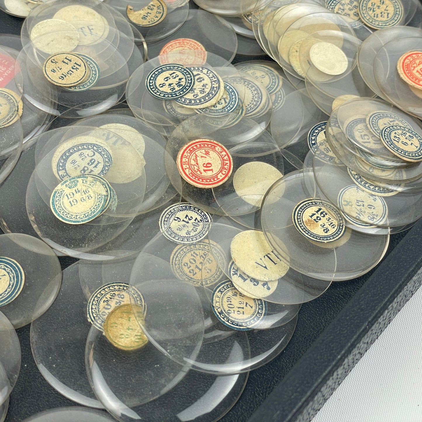 Lot 107- Watchmaker’s Selection of 200 Glass Pocket Watch Crystals