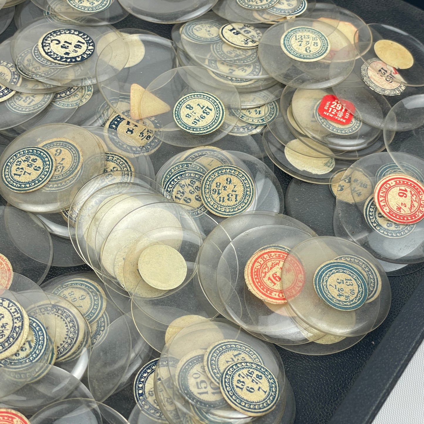 Lot 107- Watchmaker’s Selection of 200 Glass Pocket Watch Crystals