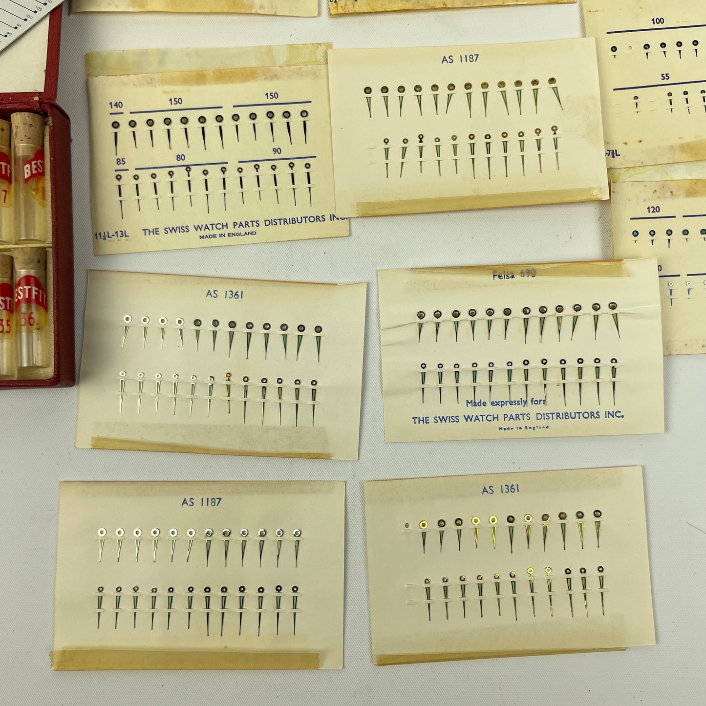 Lot 63 - NOS Hands & Crowns Assortment
