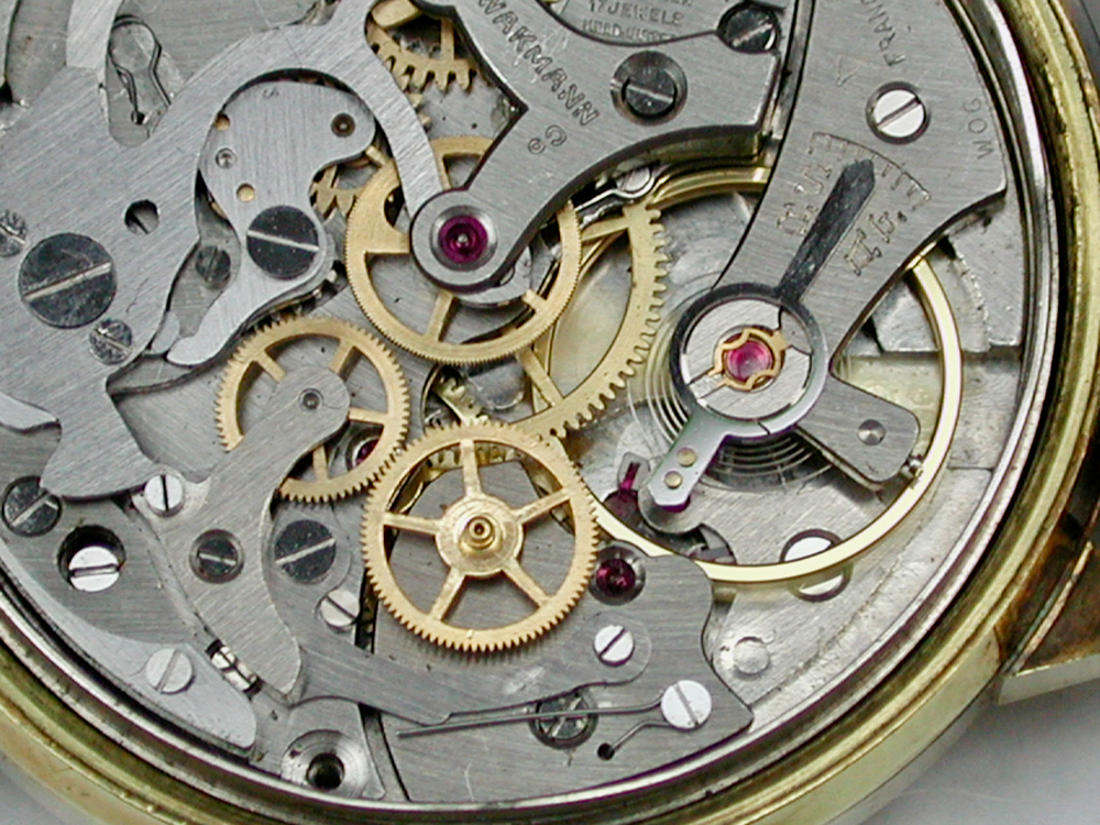 Swiss Wakmann “Venus 188” Man’s 14 Ligne Chronograph Wristwatch