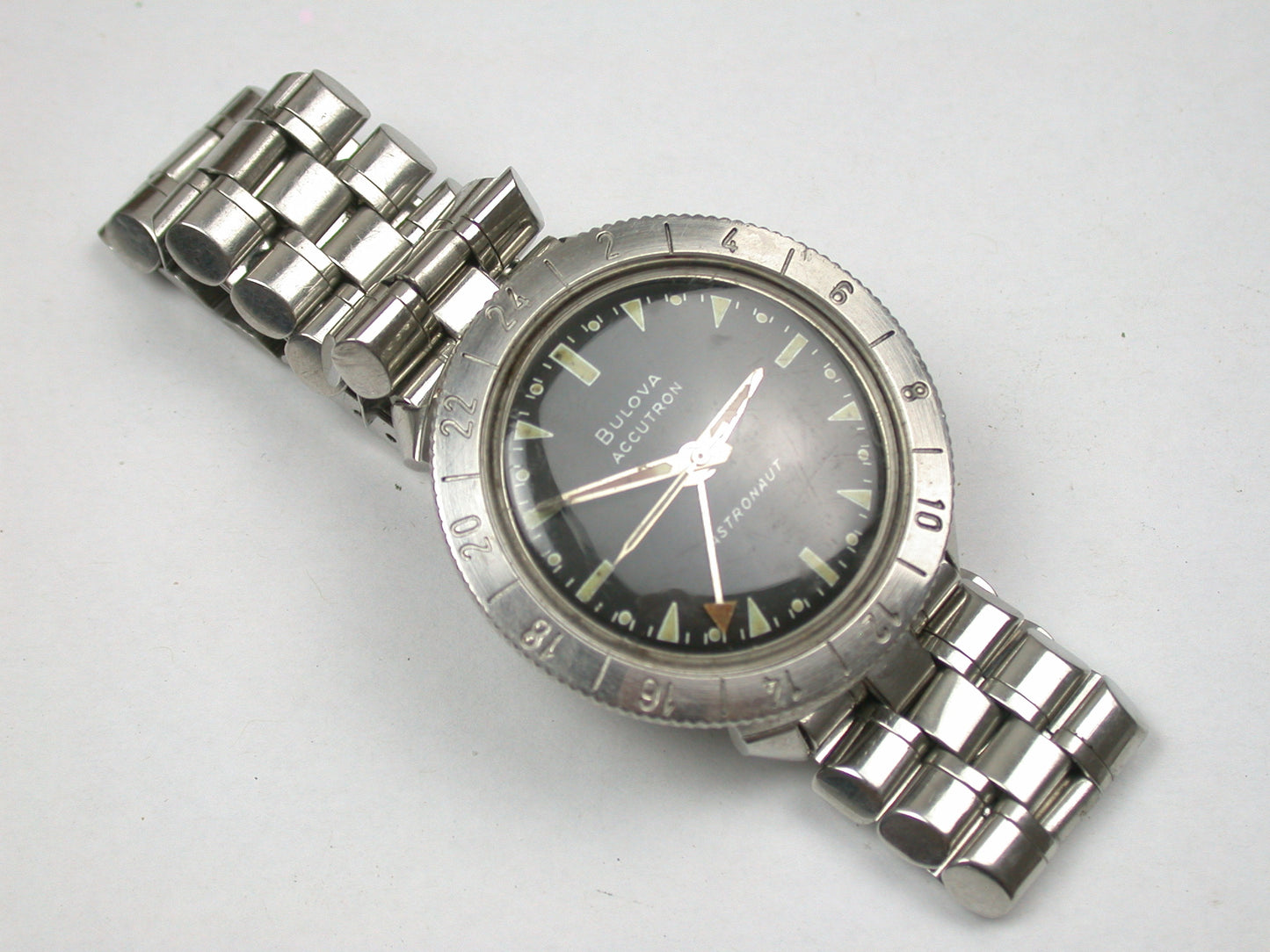 Bulova Accutron 214 “ASTRONAUT” Boxed Vintage S/S Wristwatch