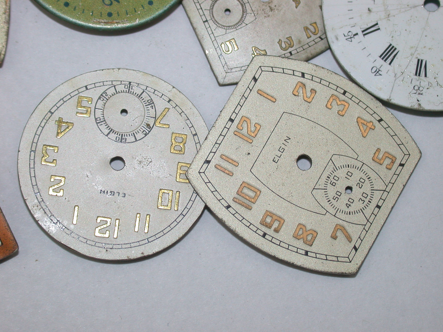 Lot 20- Large Assortment of Wristwatch Dials & Character Dials
