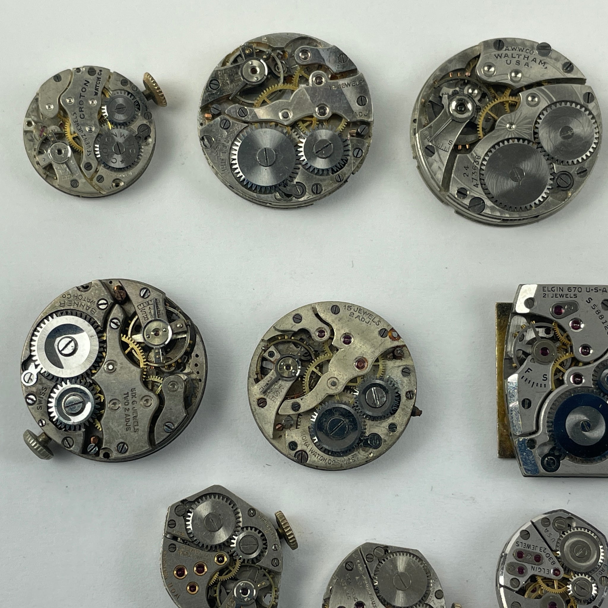 May Lot 88 Vintage American & Swiss Watch Movements watchpartsrus