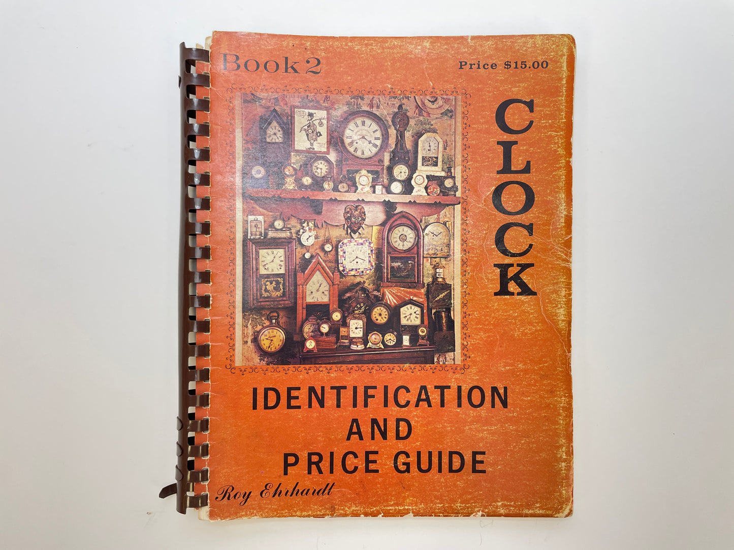 Lot 134- 4 Clock Identification Guides & Repair Primer, Softcover Books
