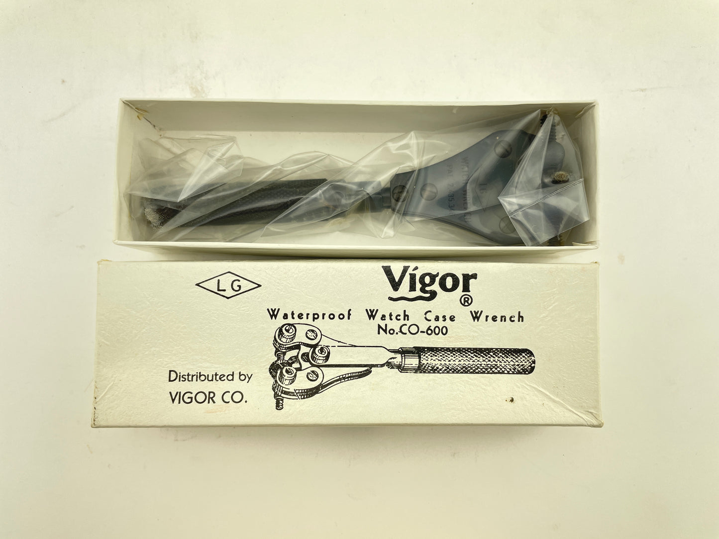 Vigor Boxed No. CO-600 Waterproof Case Wrench