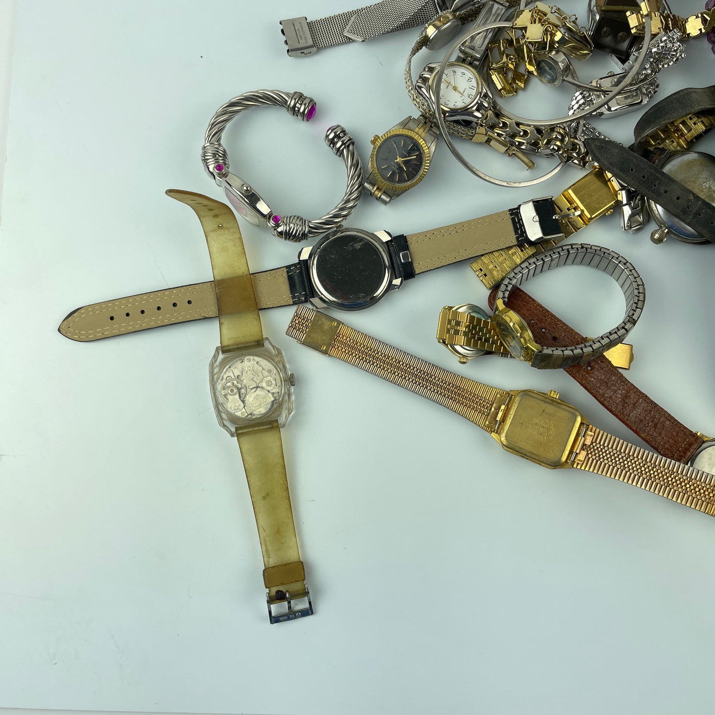 Lot 95- Quartz Wristwatch Assortment