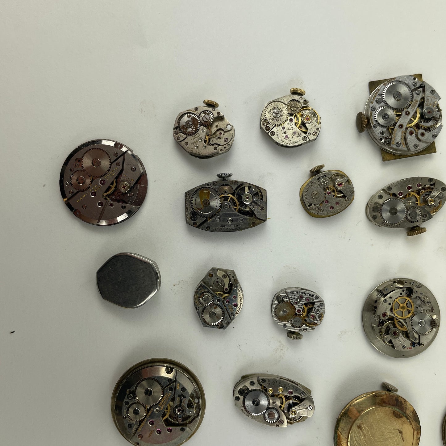 Oct Lot 73- Men’s and Ladies Wristwatch Movement Assortment