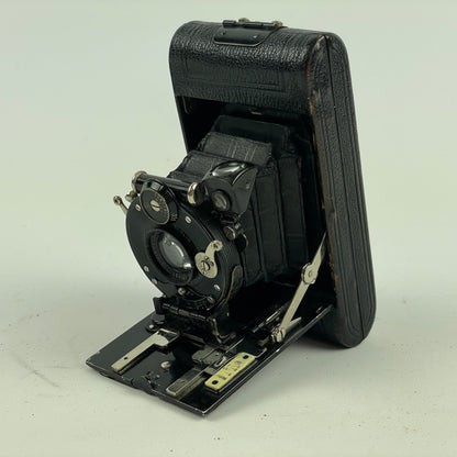 Nov Lot 19- C.P. Goerz Berlin No. 376697 Camera