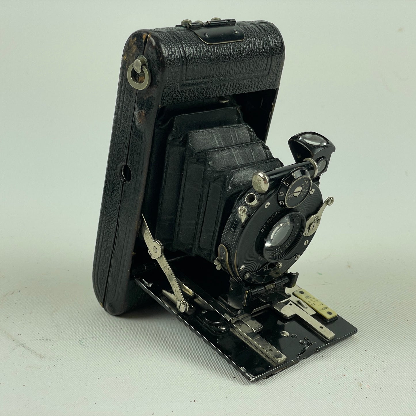 Nov Lot 19- C.P. Goerz Berlin No. 376697 Camera