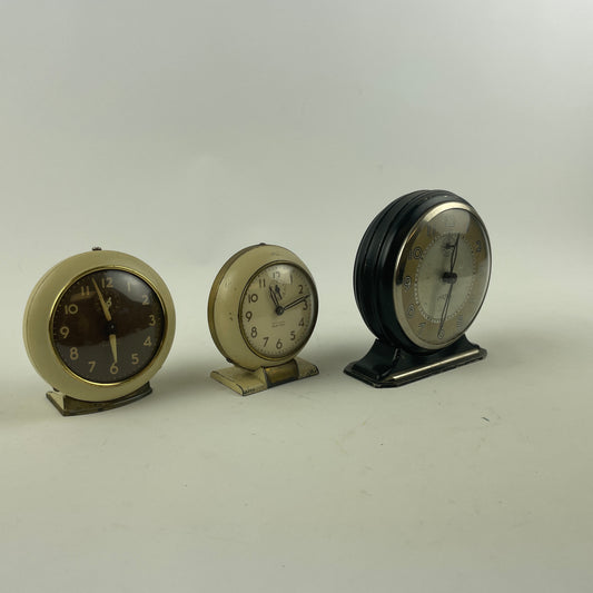 Lot 117- Westclox & Chilton Desktop Alarm Clocks