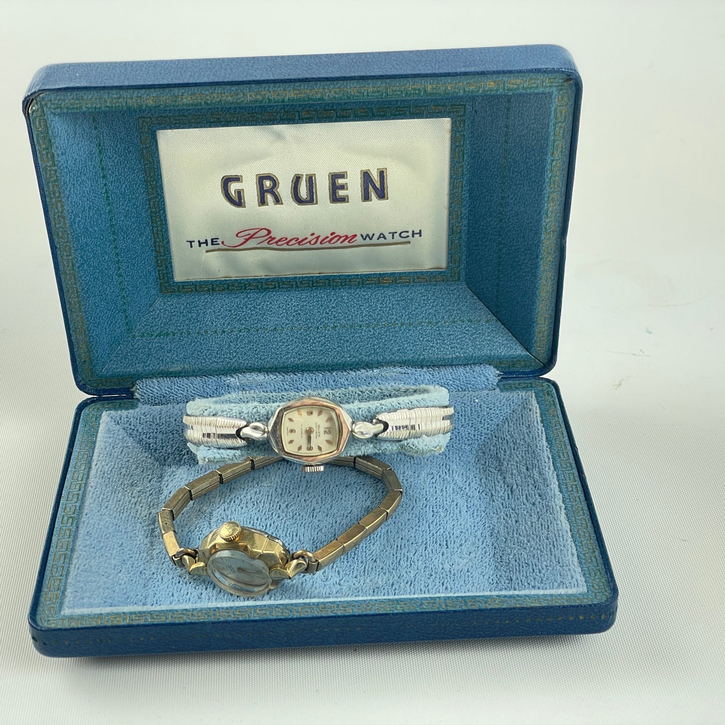 Lot 58- Gruen Ladies Wristwatch Set w/ Box