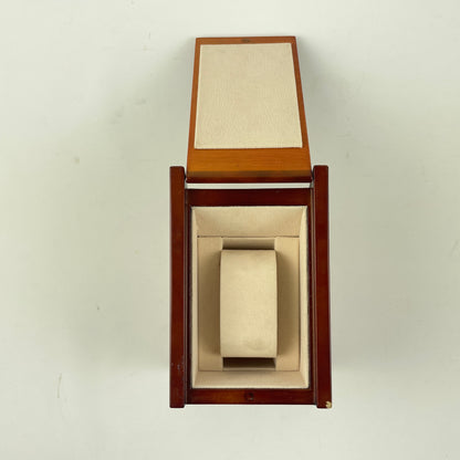 Lot 123- Wristwatch Display Case