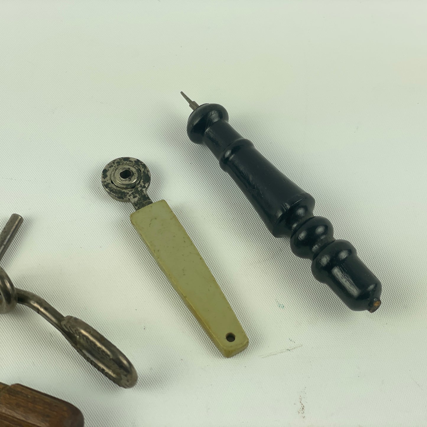 Mar Lot 98- Watchmaker’s Benchtop Tools