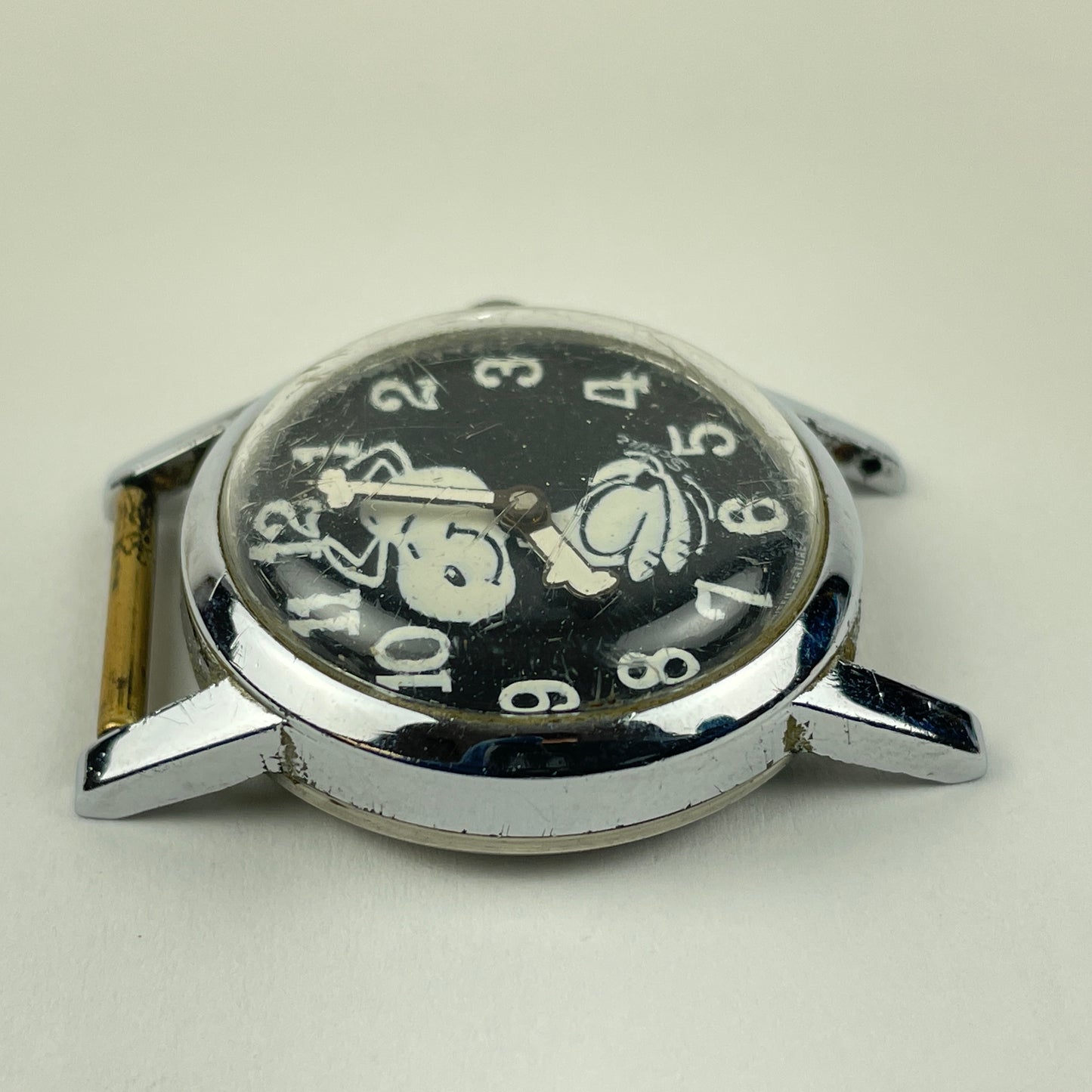 Lot 115- United Features Vintage Mechanical “SNOOPY” Wristwatch