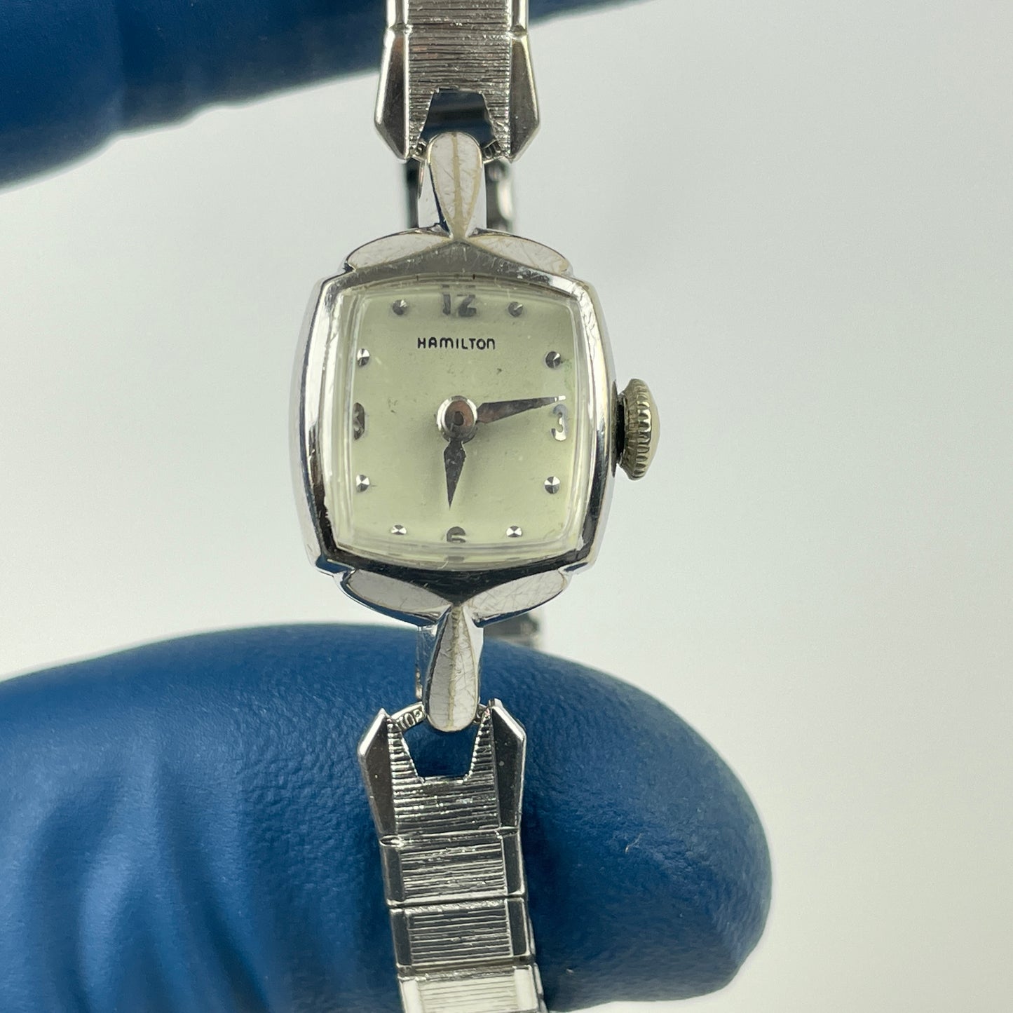 Lot 55- Hamilton Ladies Vintage 22 Jewel Wristwatches w/ Original Box