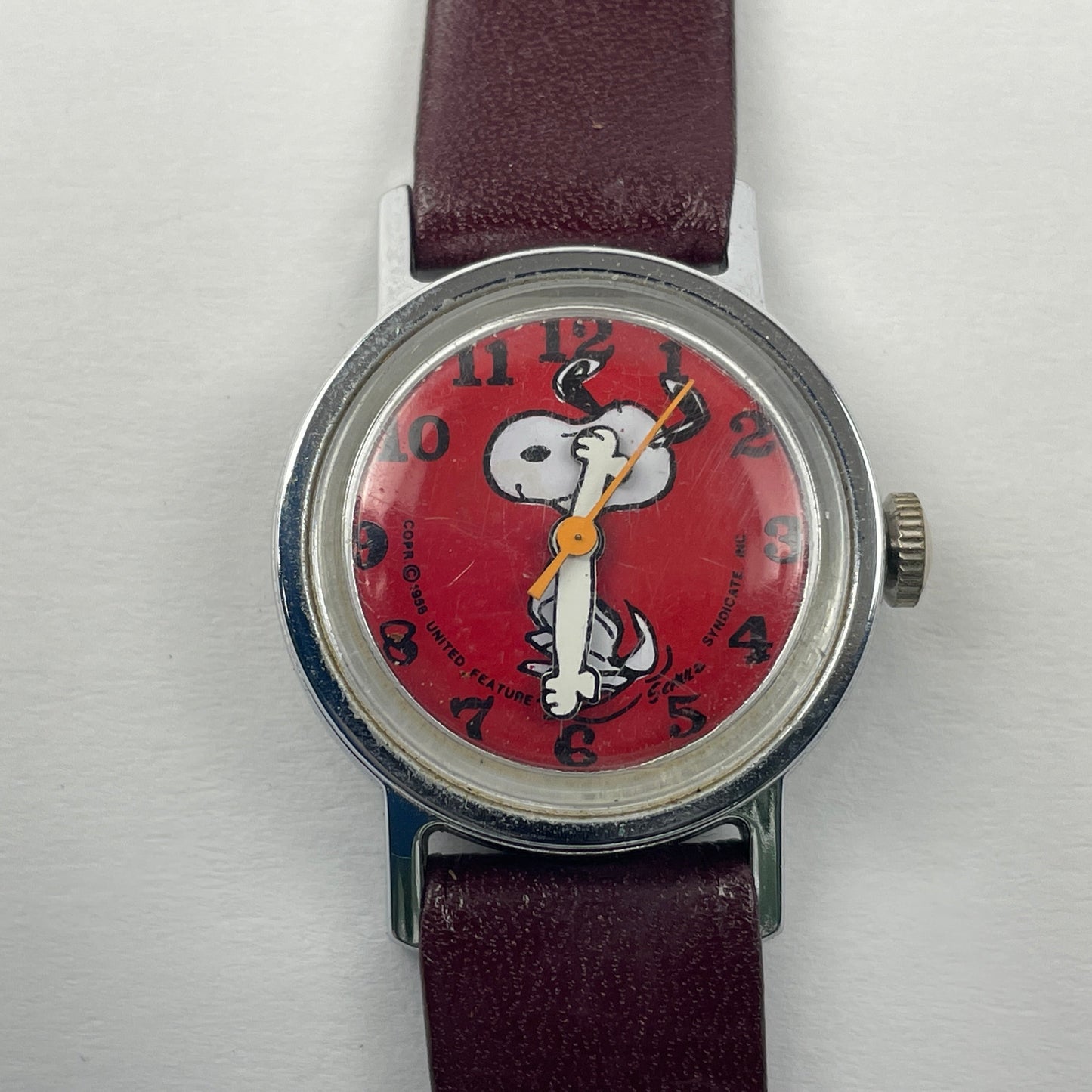 Apr Lot 116- United Features Vintage Mechanical “SNOOPY” Wristwatch