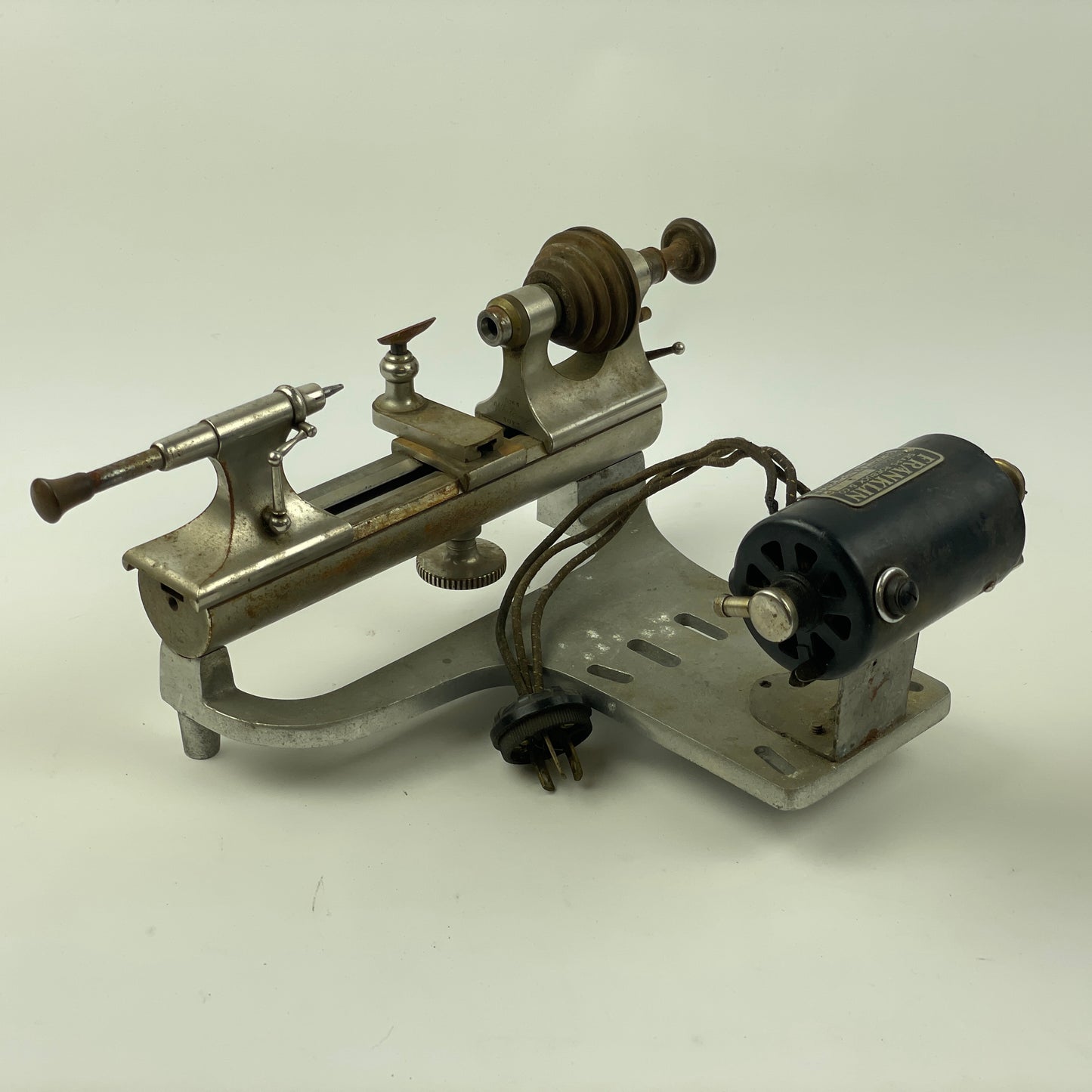 Apr Lot 108- Watchmaker’s 8 MM Lathe