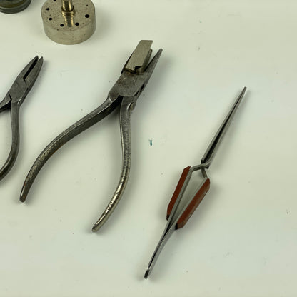 Apr Lot 99- Watchmaker’s Selection of Bench Tools