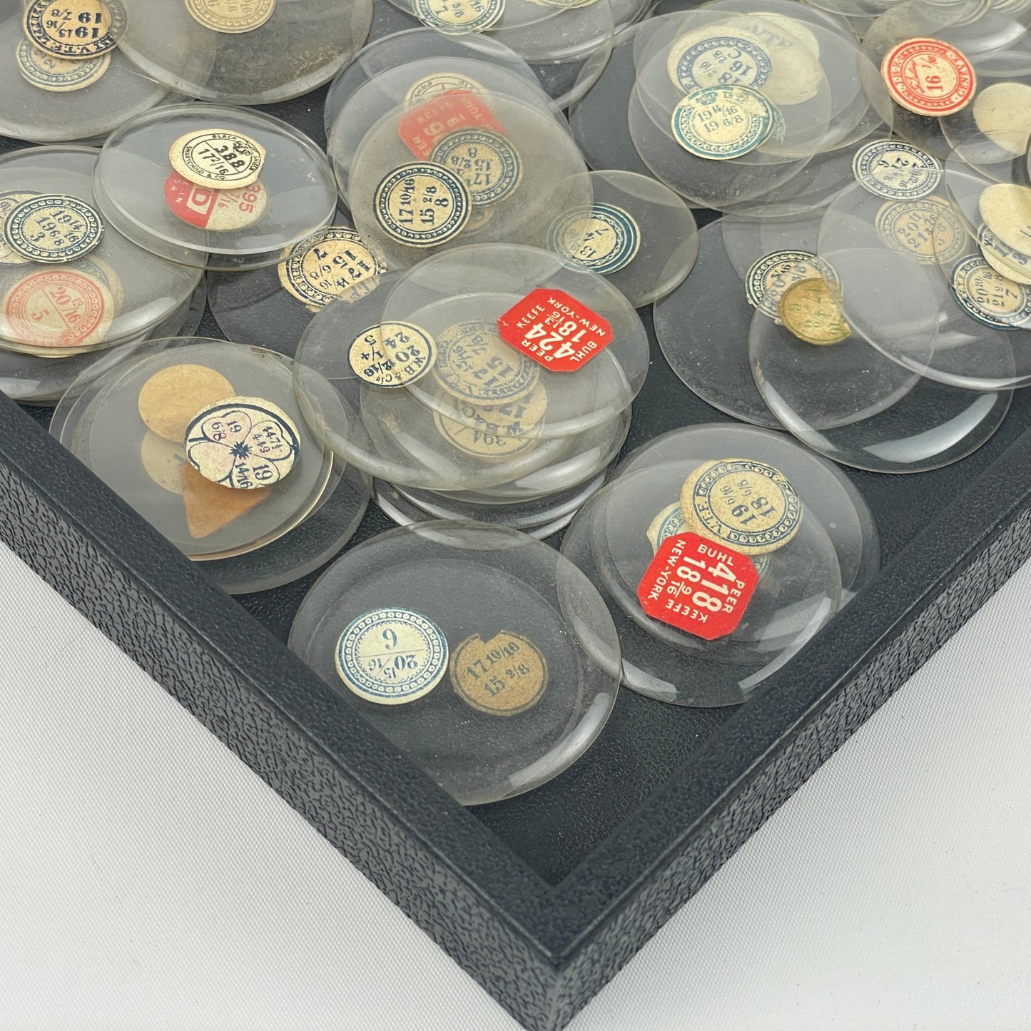 Lot 107- Watchmaker’s Selection of 200 Glass Pocket Watch Crystals