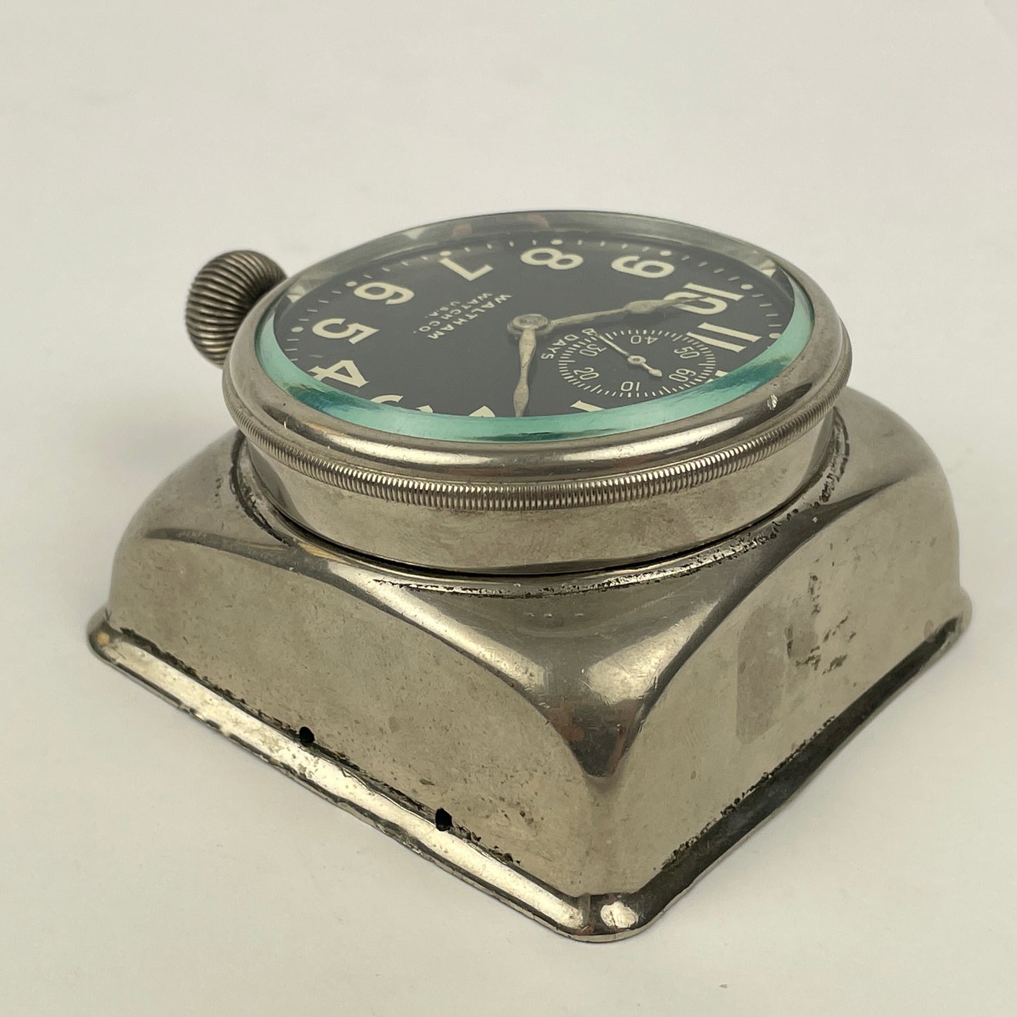 Lot 6 - Waltham Watch Co. 8-Day Car Clock