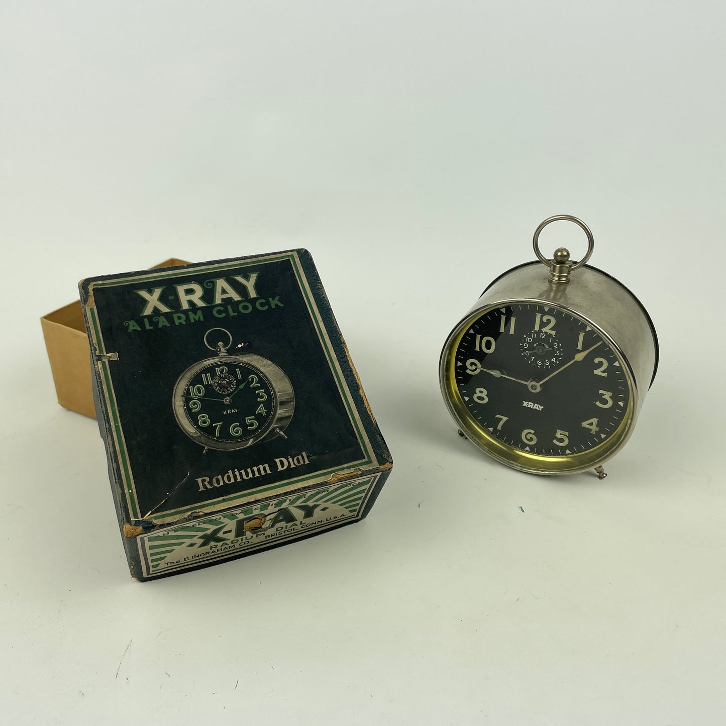 Lot 28 - Ingraham X-Ray Alarm Clock